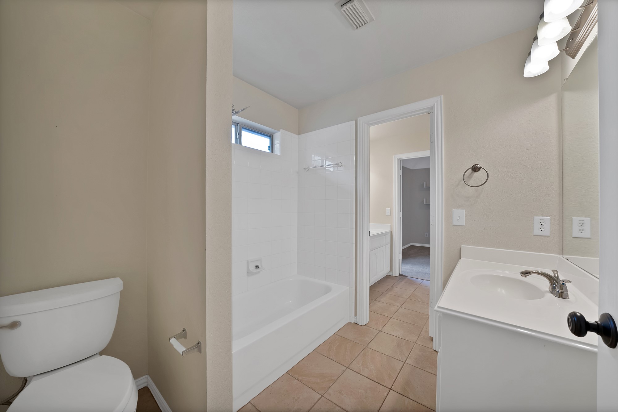 18638 Tall Oak Drive Dallas TX 75287