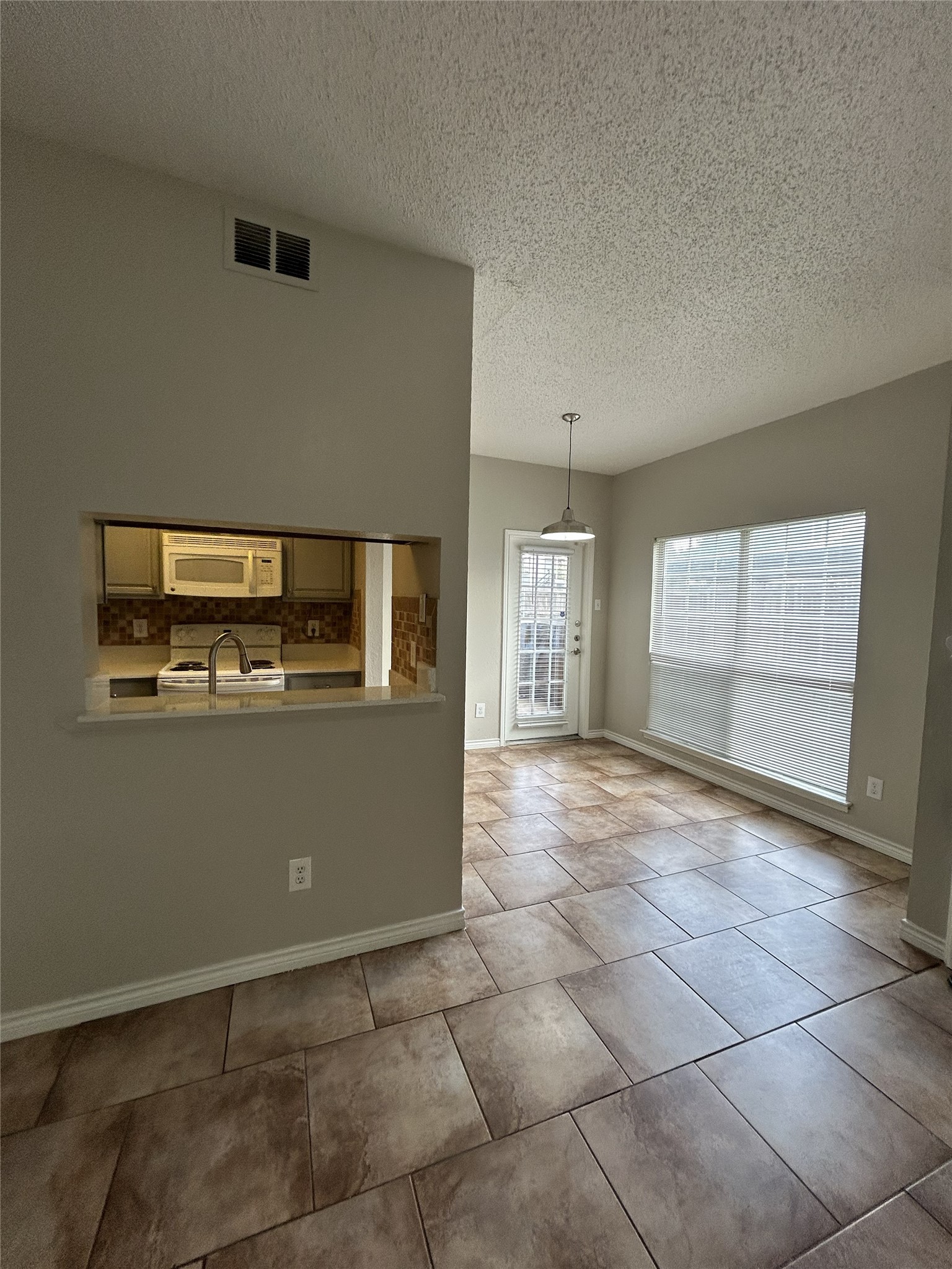 3617 W Northgate Drive Irving TX 75062