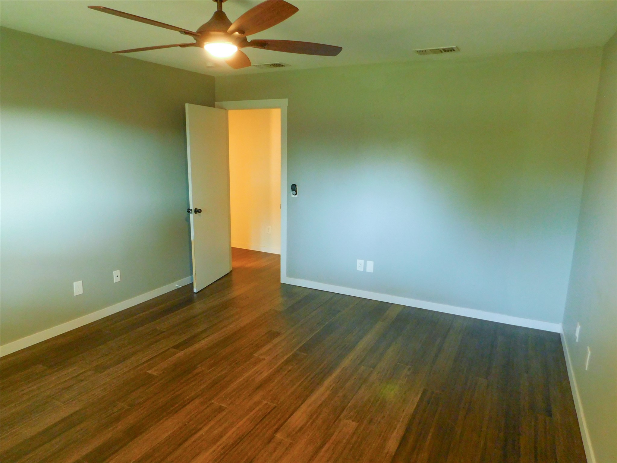 1946 Kensington Drive Carrollton TX 75007