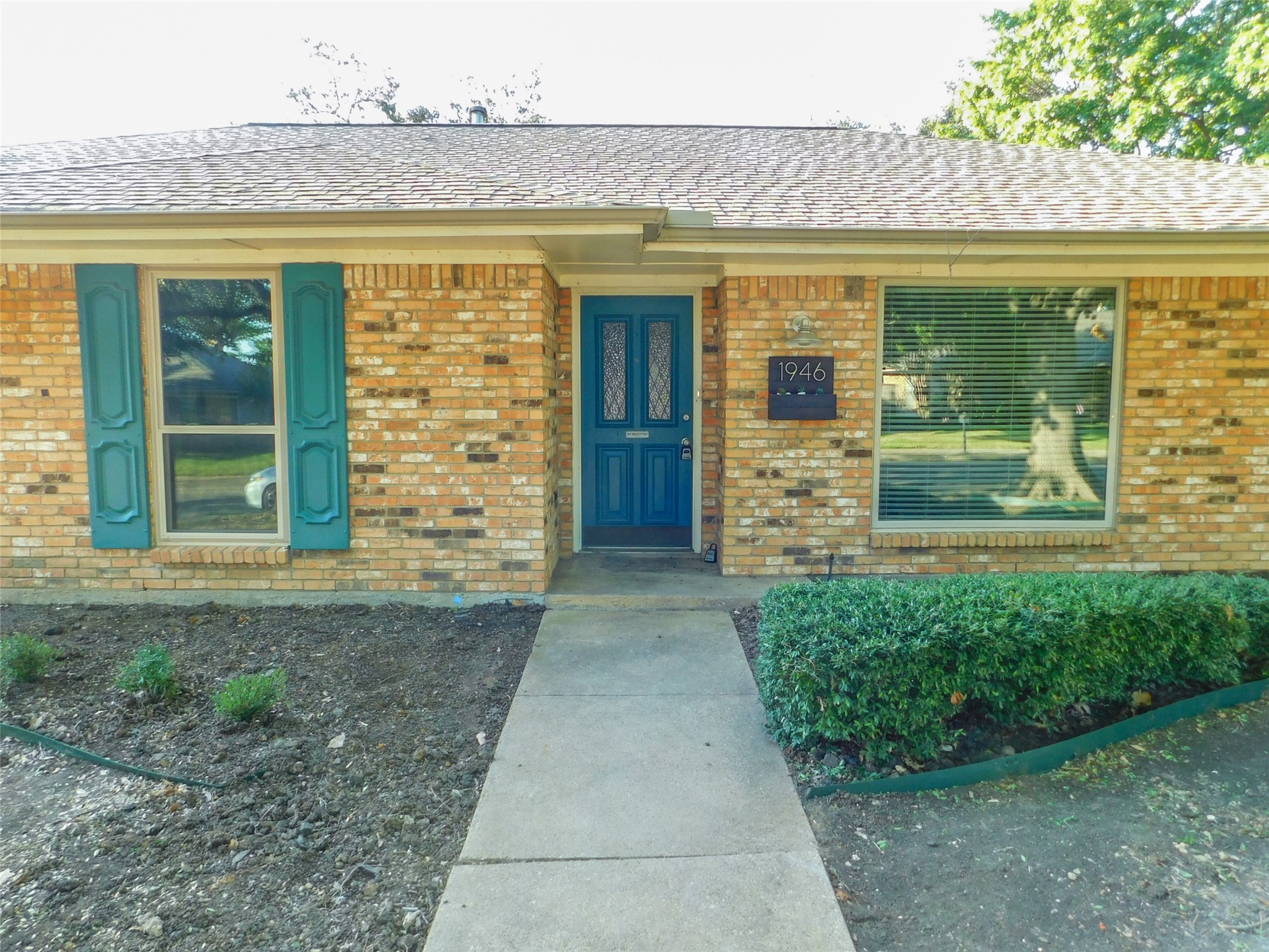 1946 Kensington Drive Carrollton TX 75007