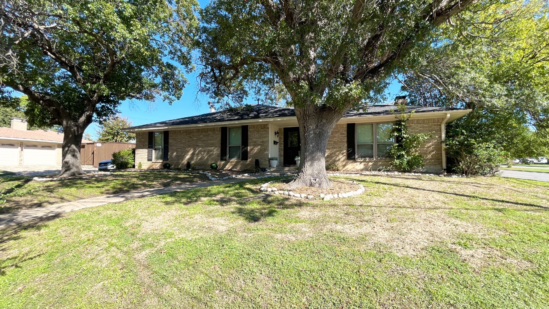 10006 Pensive Drive Dallas TX 75229