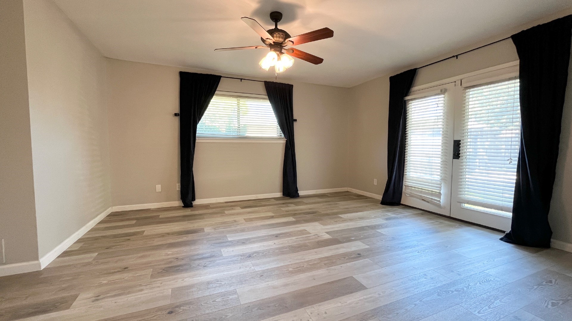 10006 Pensive Drive Dallas TX 75229