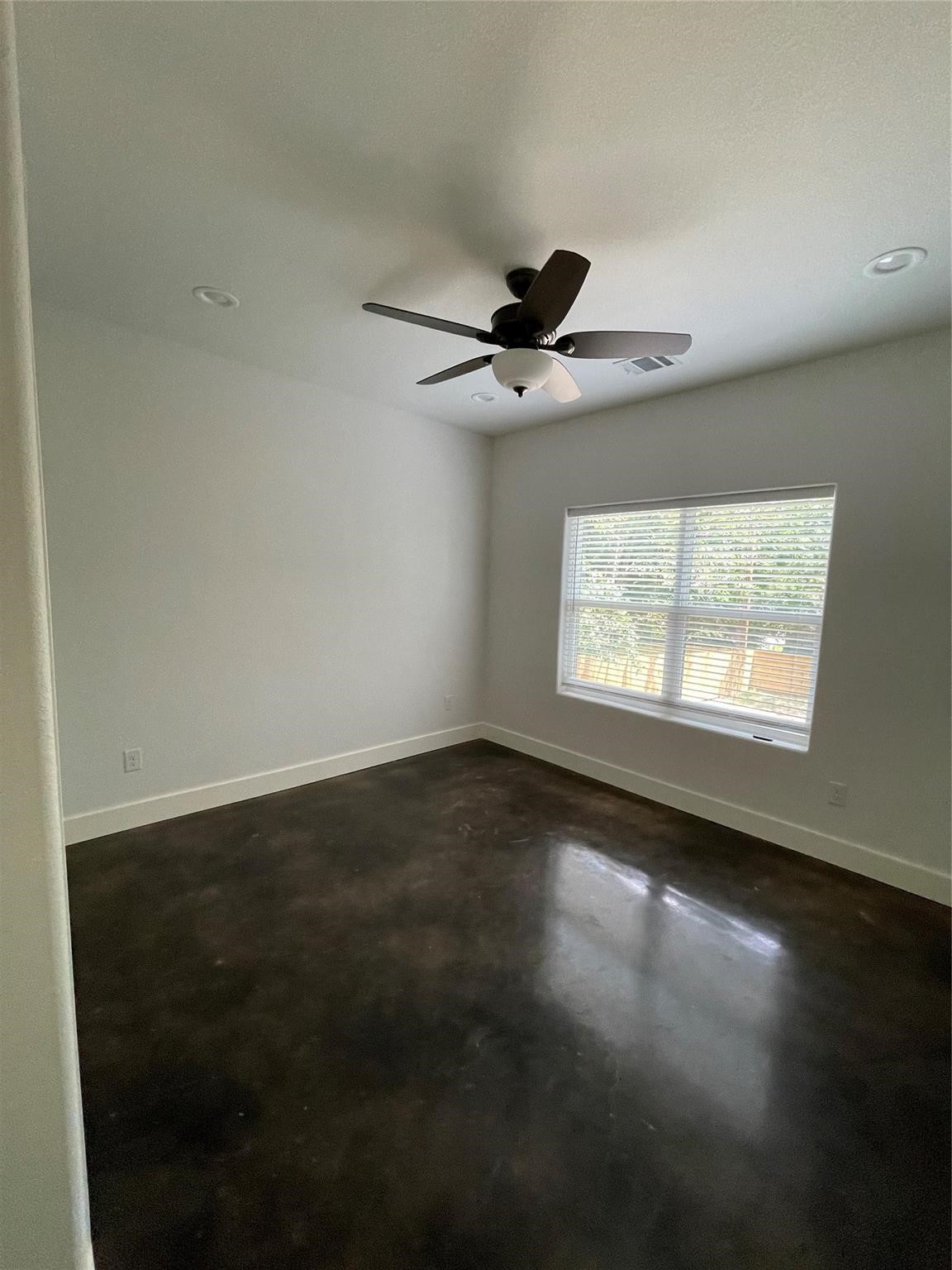 722 E Woodard Street Denison TX 75021