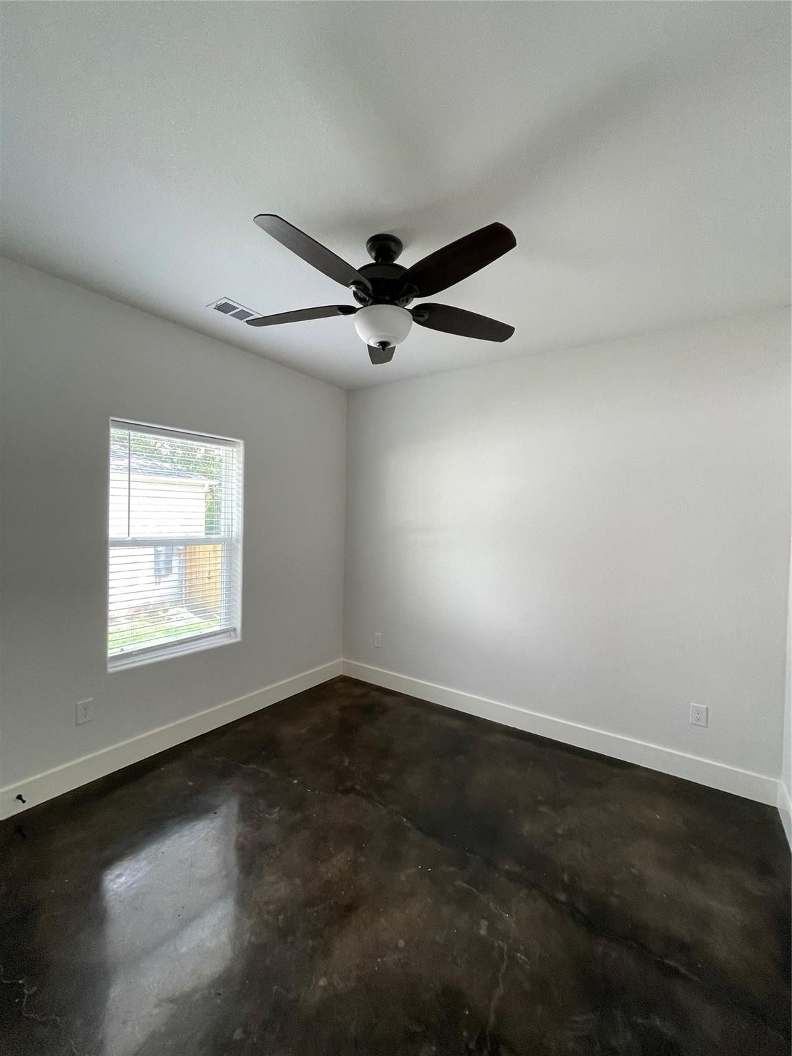 722 E Woodard Street Denison TX 75021