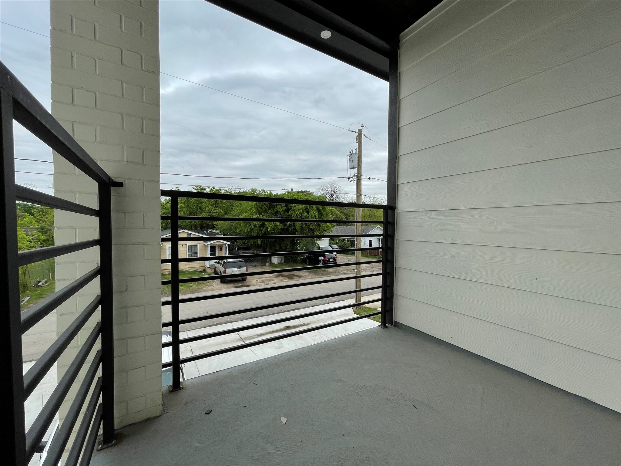 2417 N Winnetka Avenue Dallas TX 75212