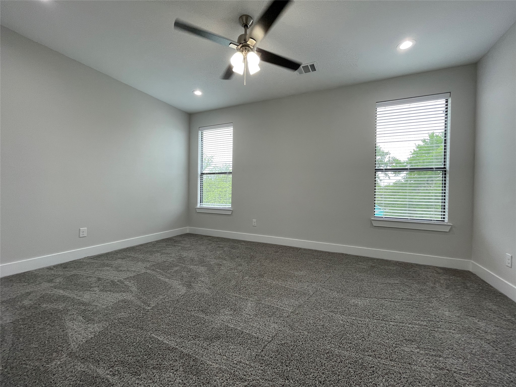 2417 N Winnetka Avenue Dallas TX 75212