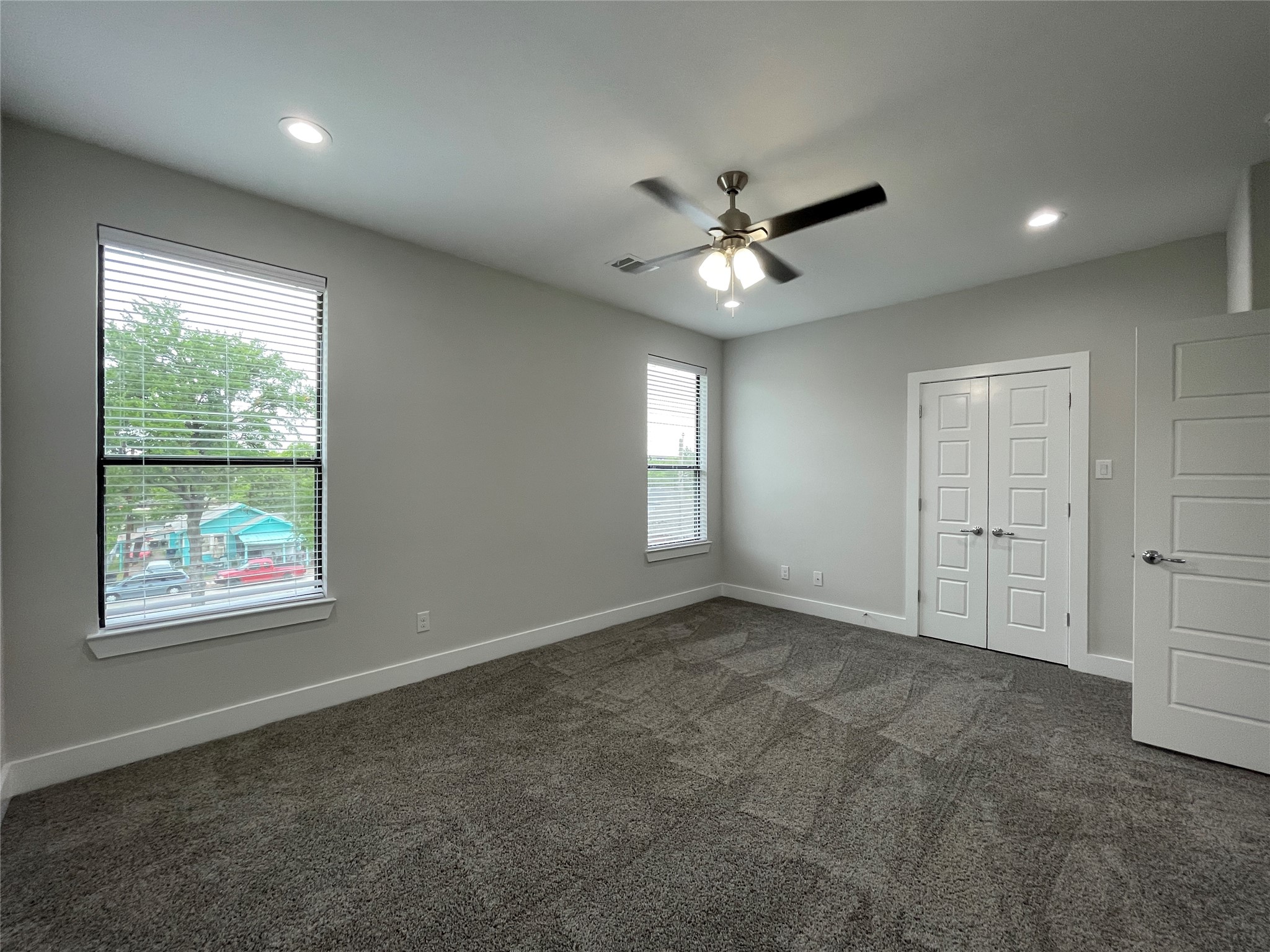 2417 N Winnetka Avenue Dallas TX 75212