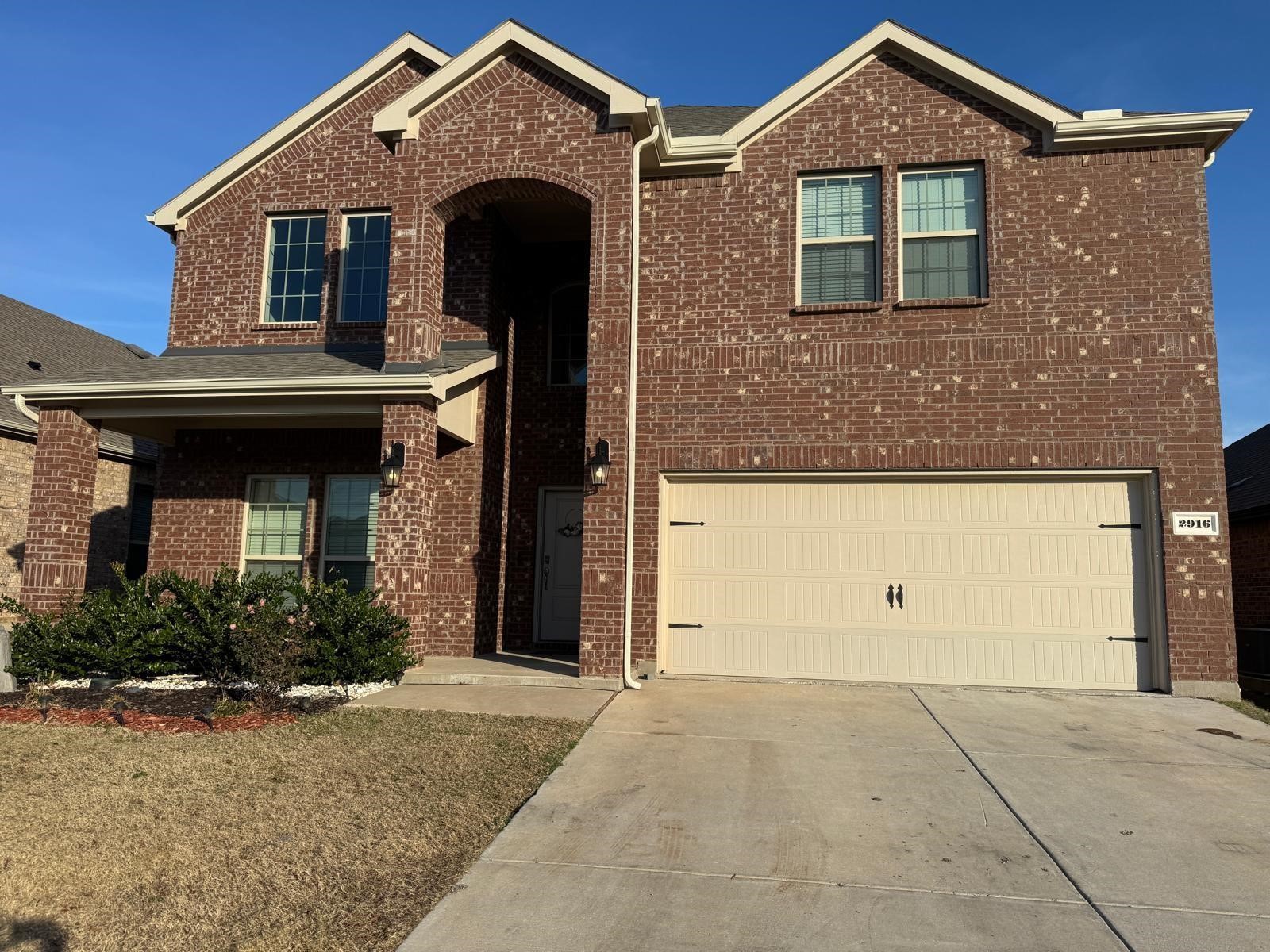 2916 Brady Starr Drive Aubrey TX 76227