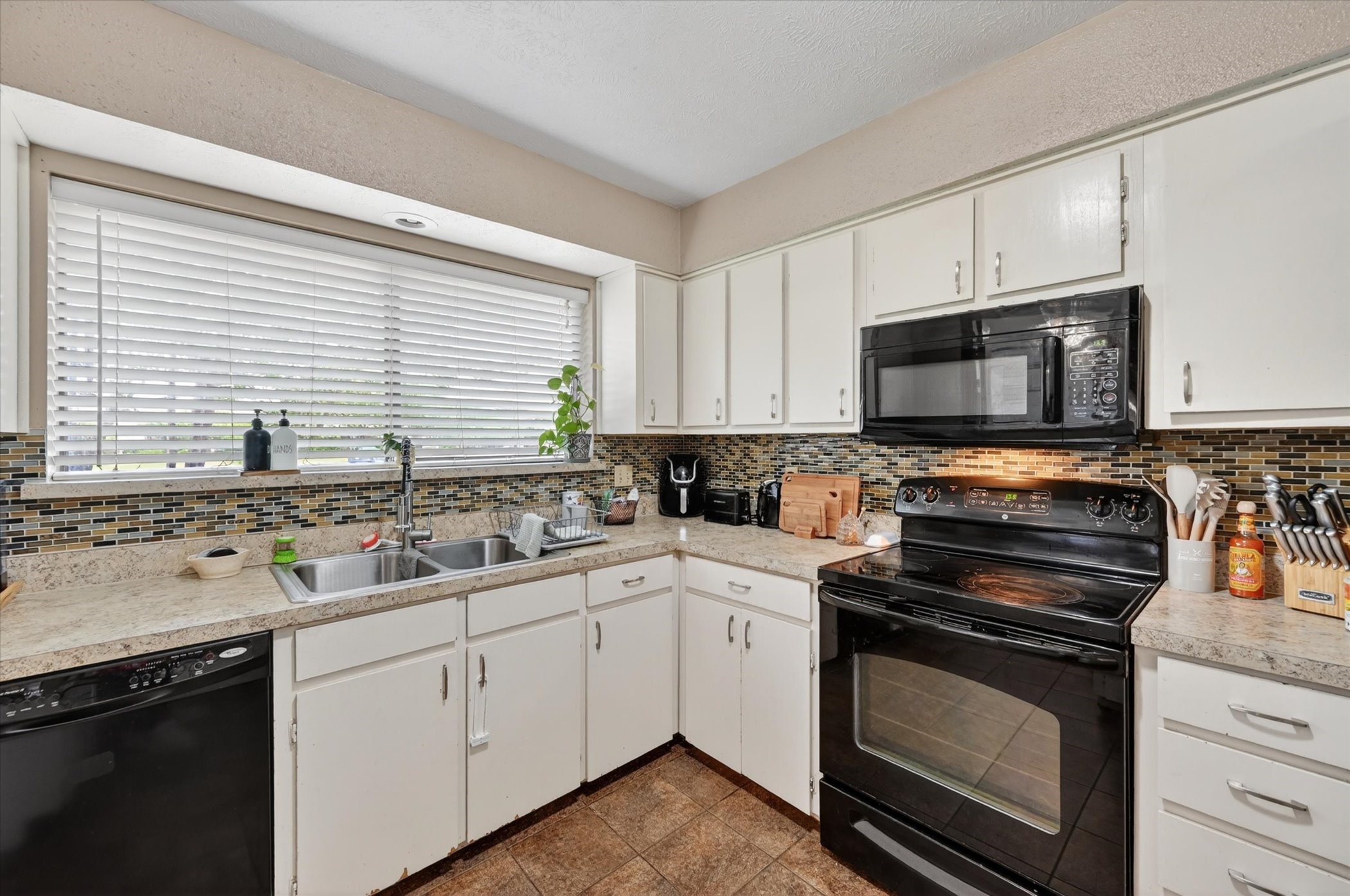 3921 Timberidge Drive Irving TX 75038