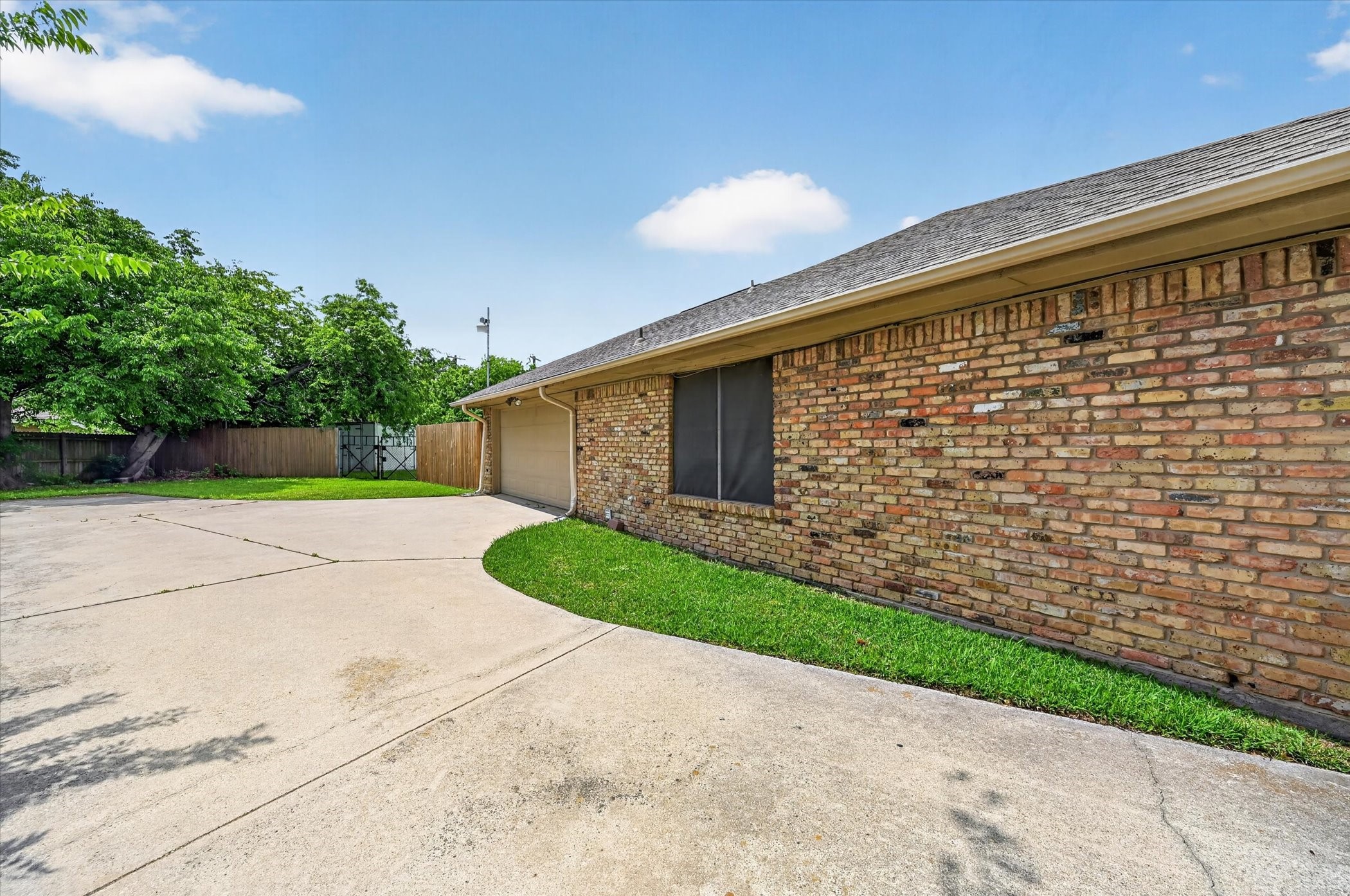 3921 Timberidge Drive Irving TX 75038