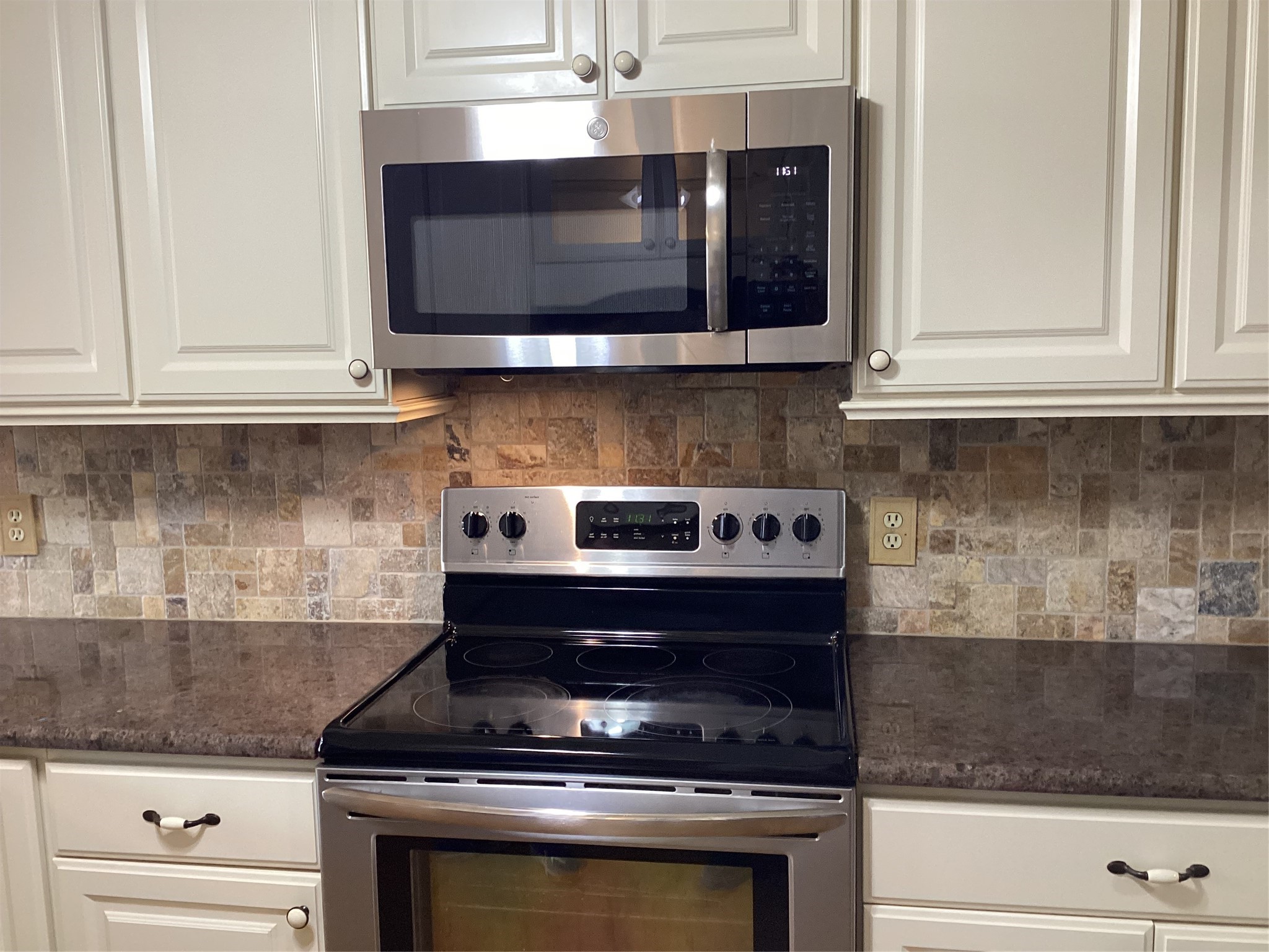 2841 Southridge Drive Grapevine TX 76051