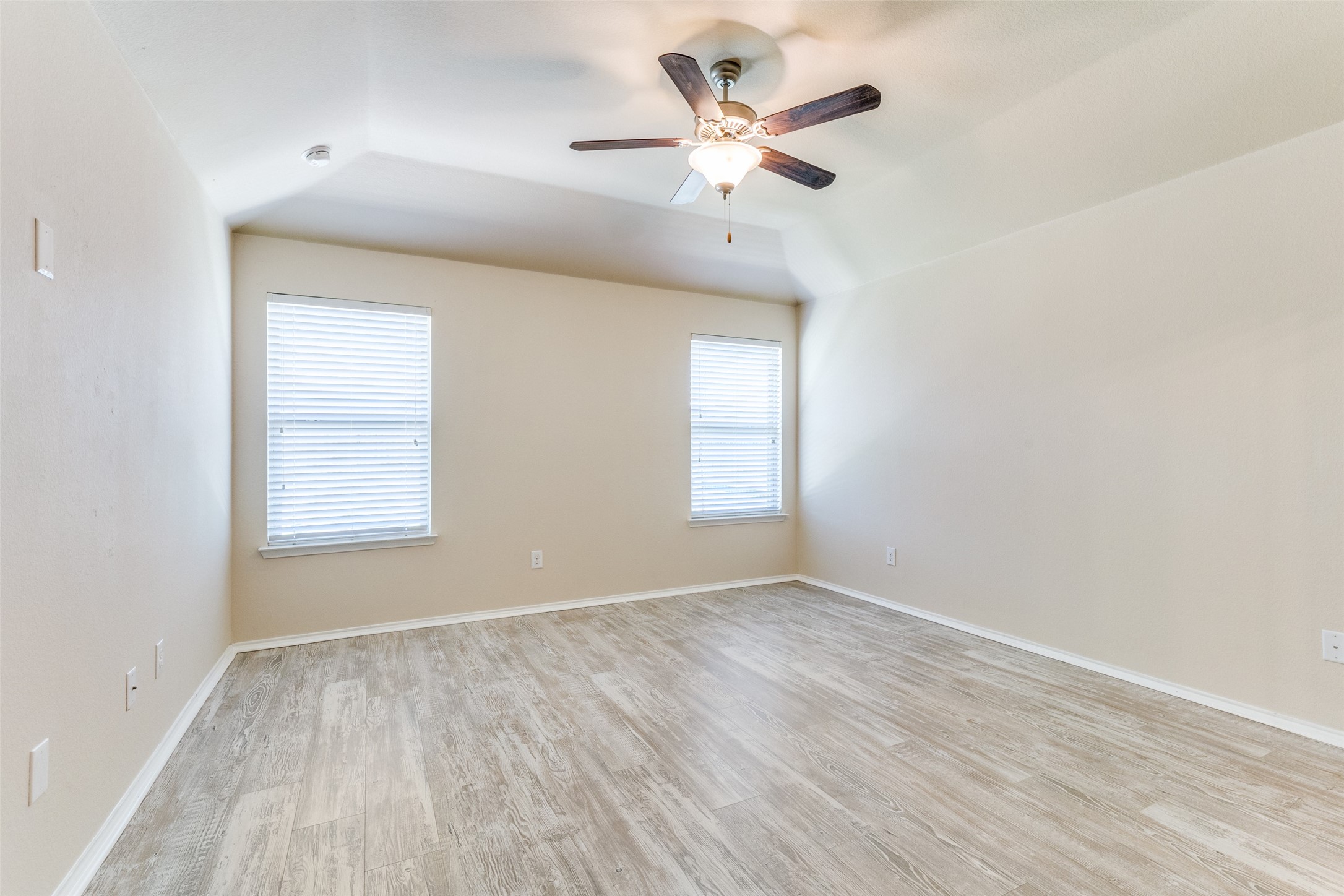 520 Pollyann Trail Fort Worth TX 76052