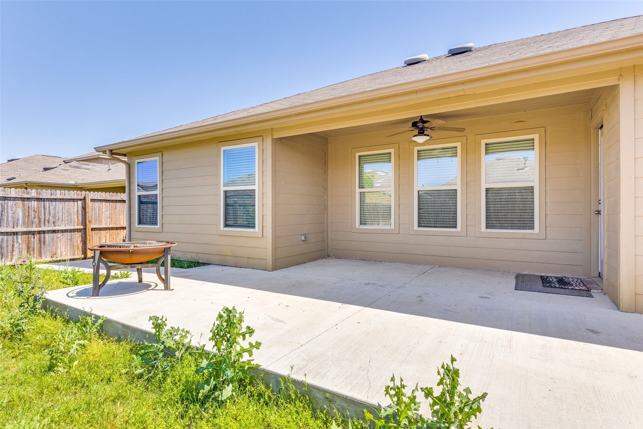 520 Pollyann Trail Fort Worth TX 76052