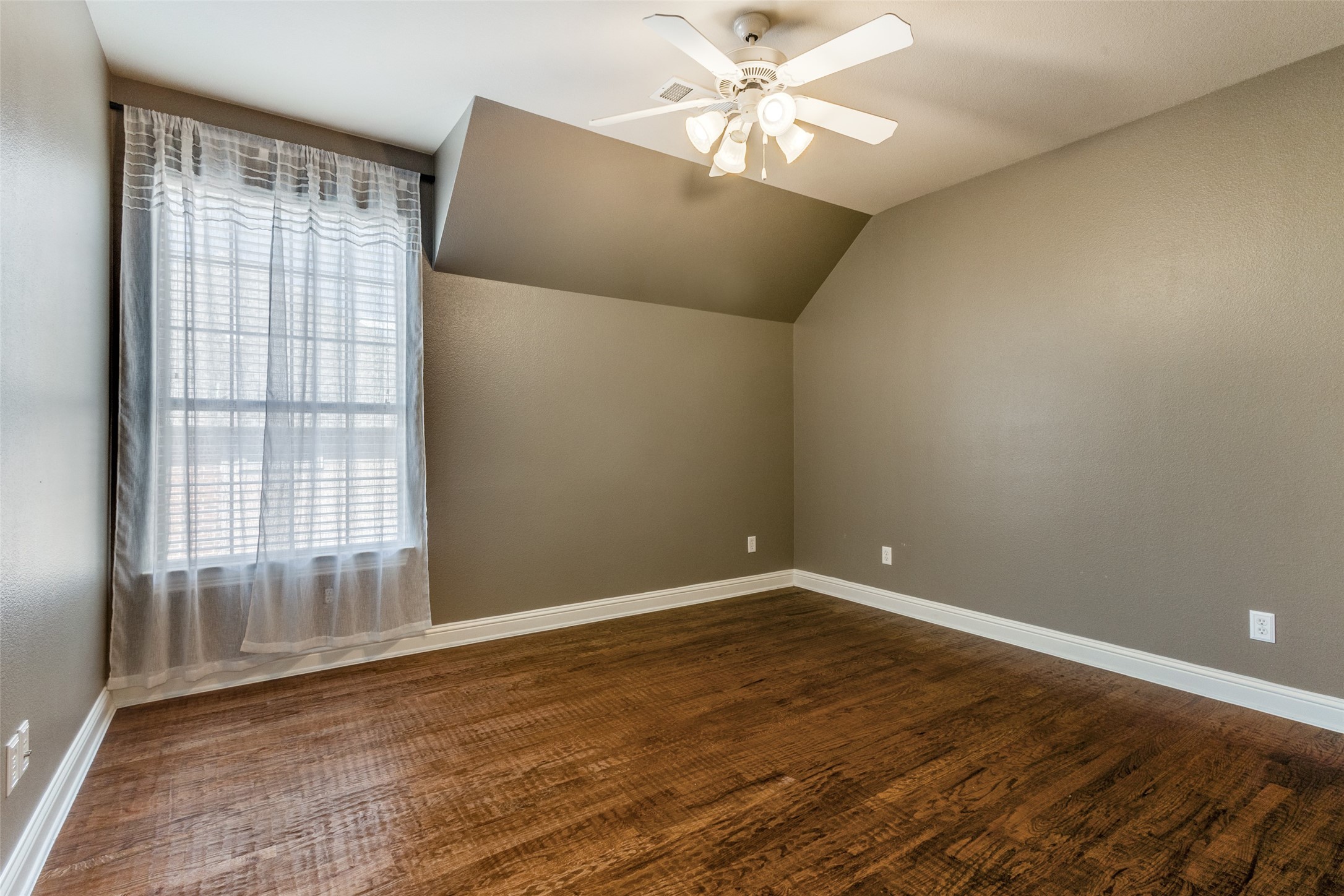 901 Sandy Trail Keller TX 76248