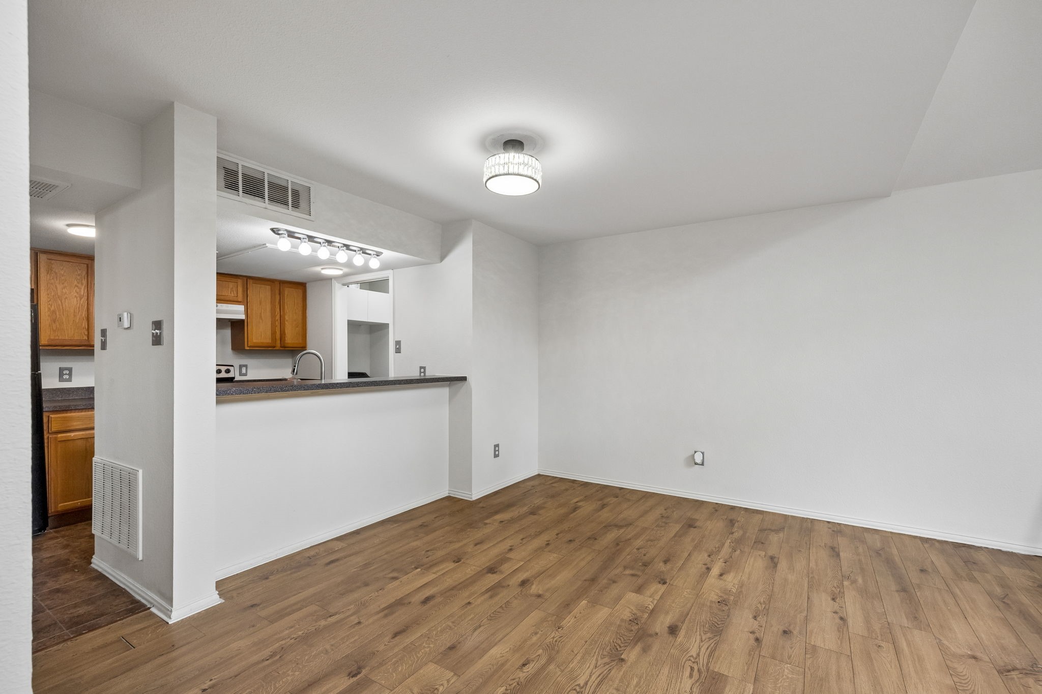 4619 Country Creek Drive Dallas TX 75236