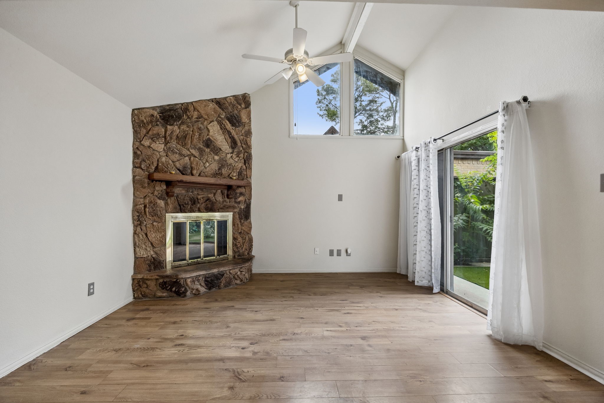 4619 Country Creek Drive Dallas TX 75236