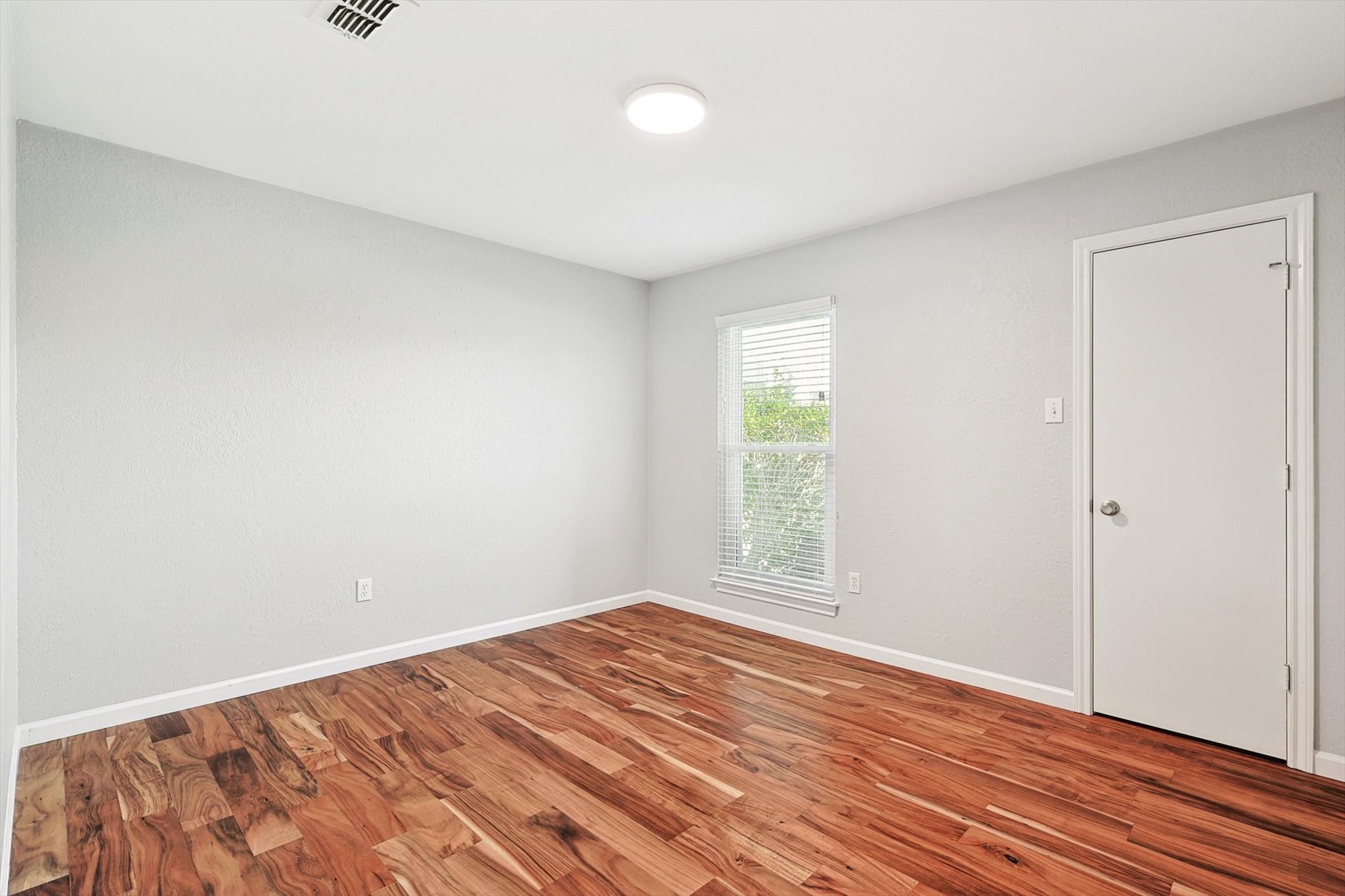 3433 Murphy Drive Bedford TX 76021