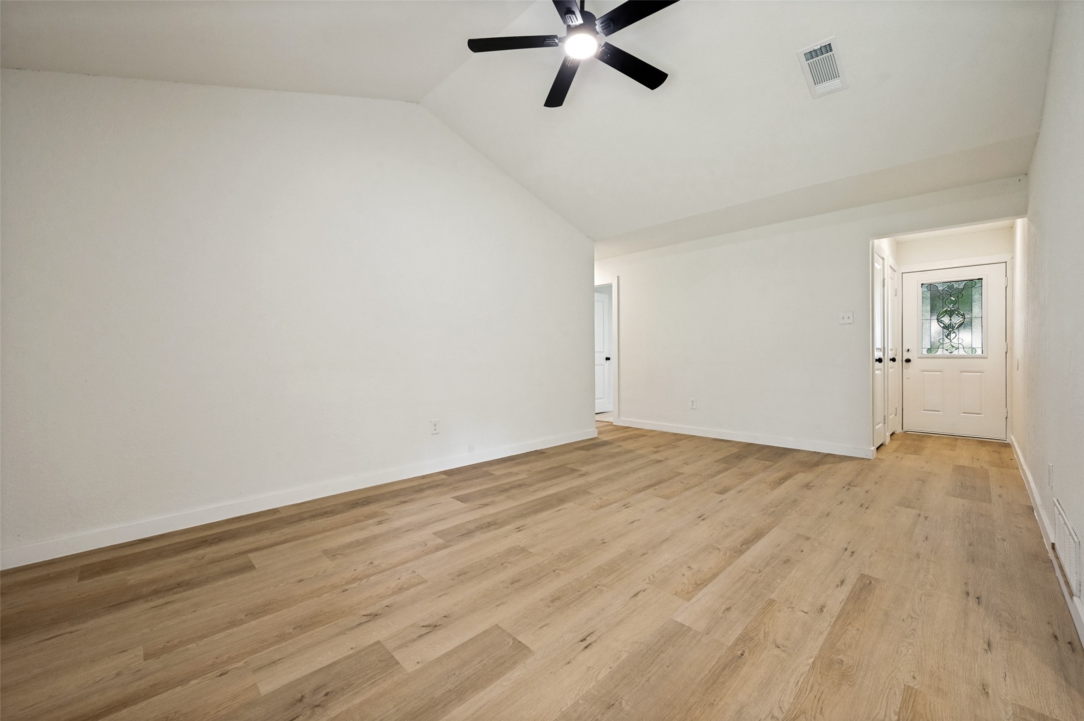 2014 Laurel Oaks Drive Irving TX 75060