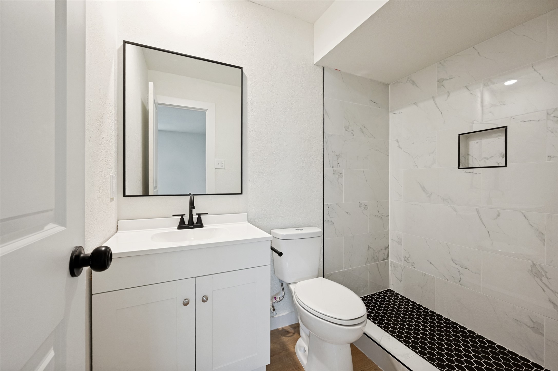 2014 Laurel Oaks Drive Irving TX 75060