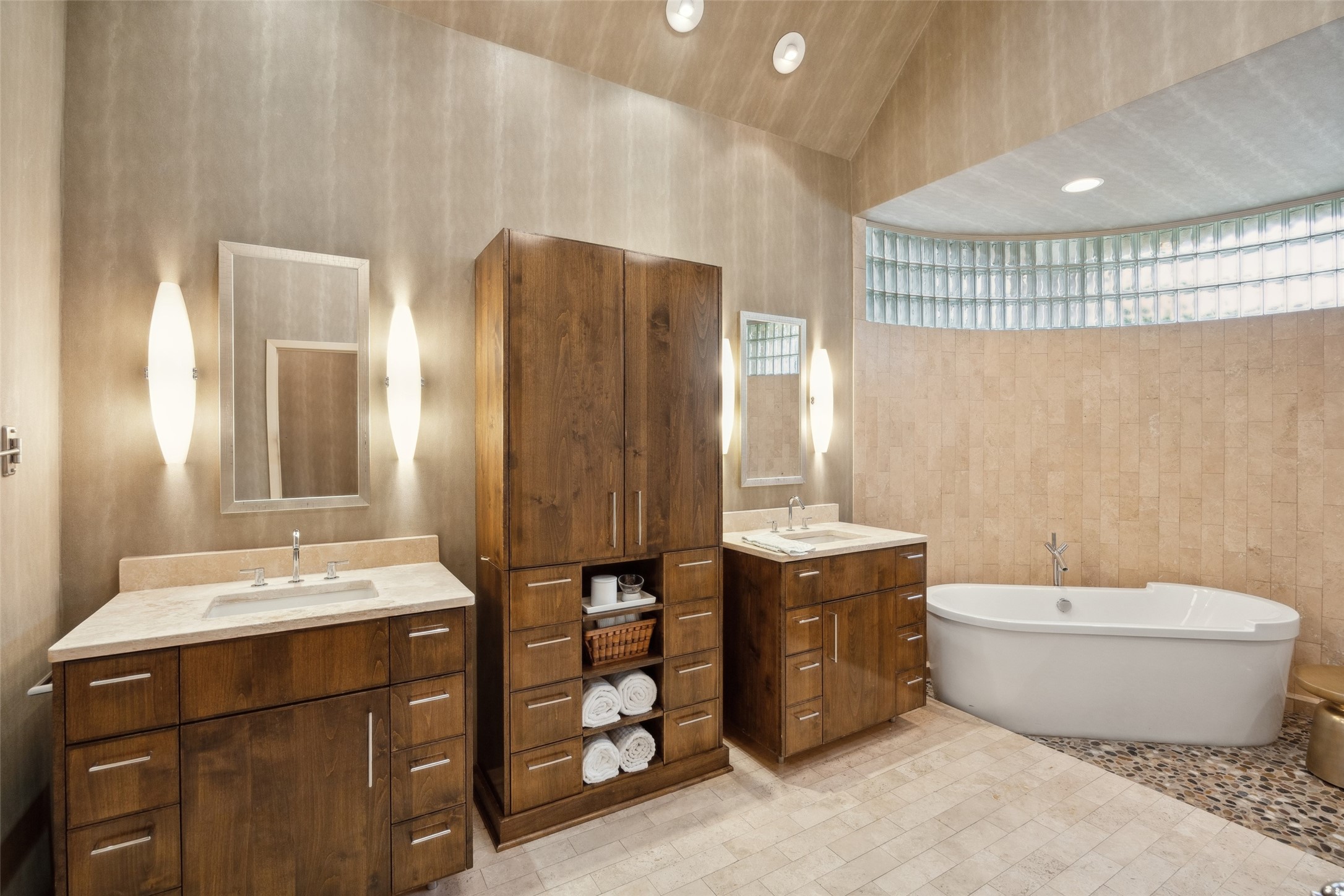 3908 Cobblers Lane Dallas TX 75287