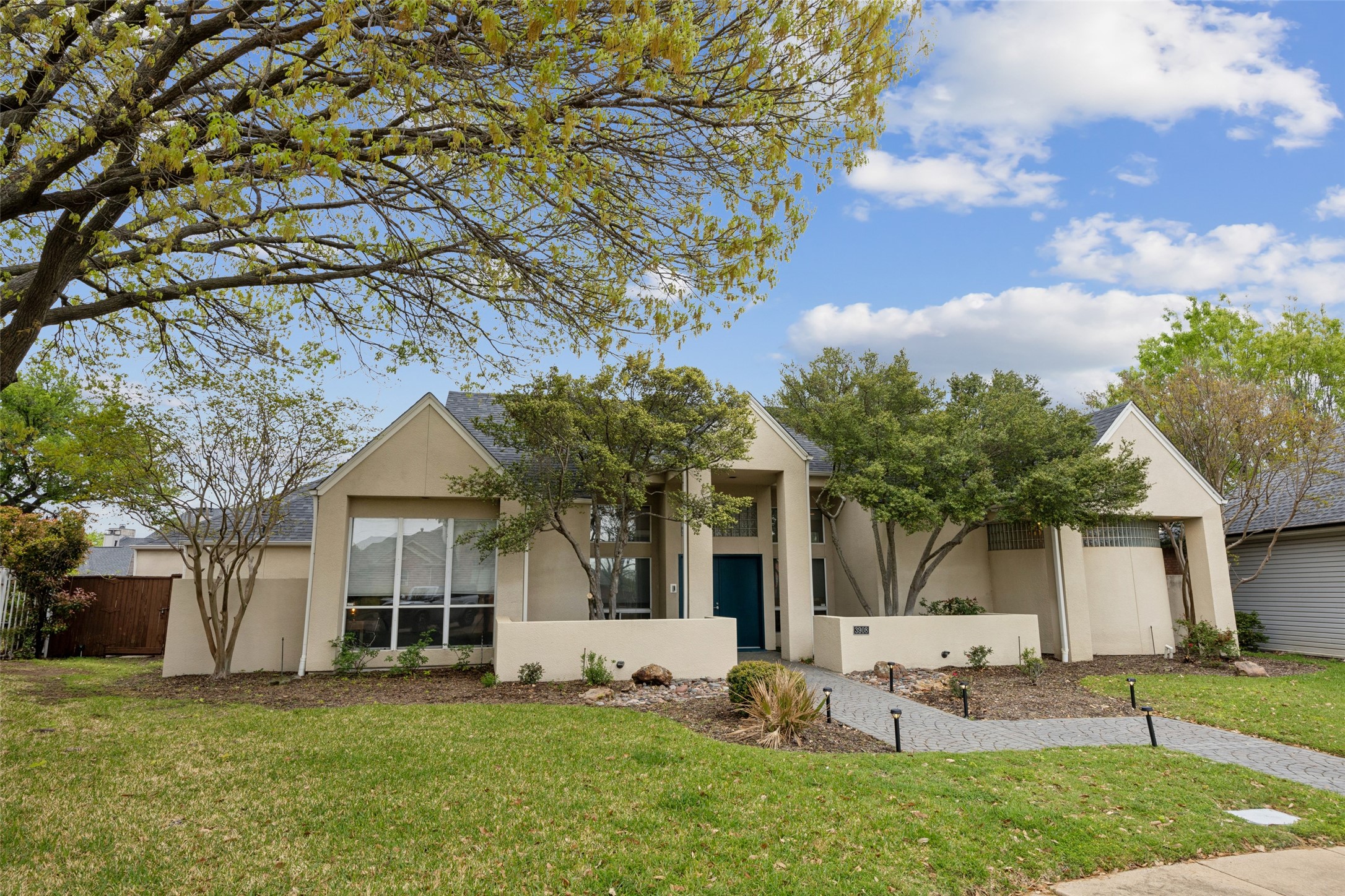 3908 Cobblers Lane Dallas TX 75287