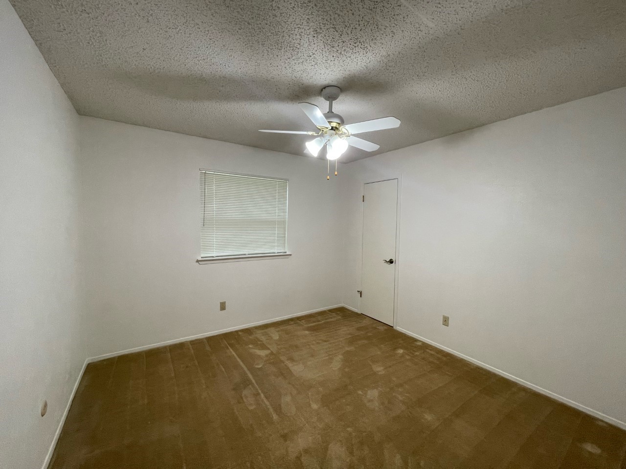 1905 Fox Hill Court Arlington TX 76015
