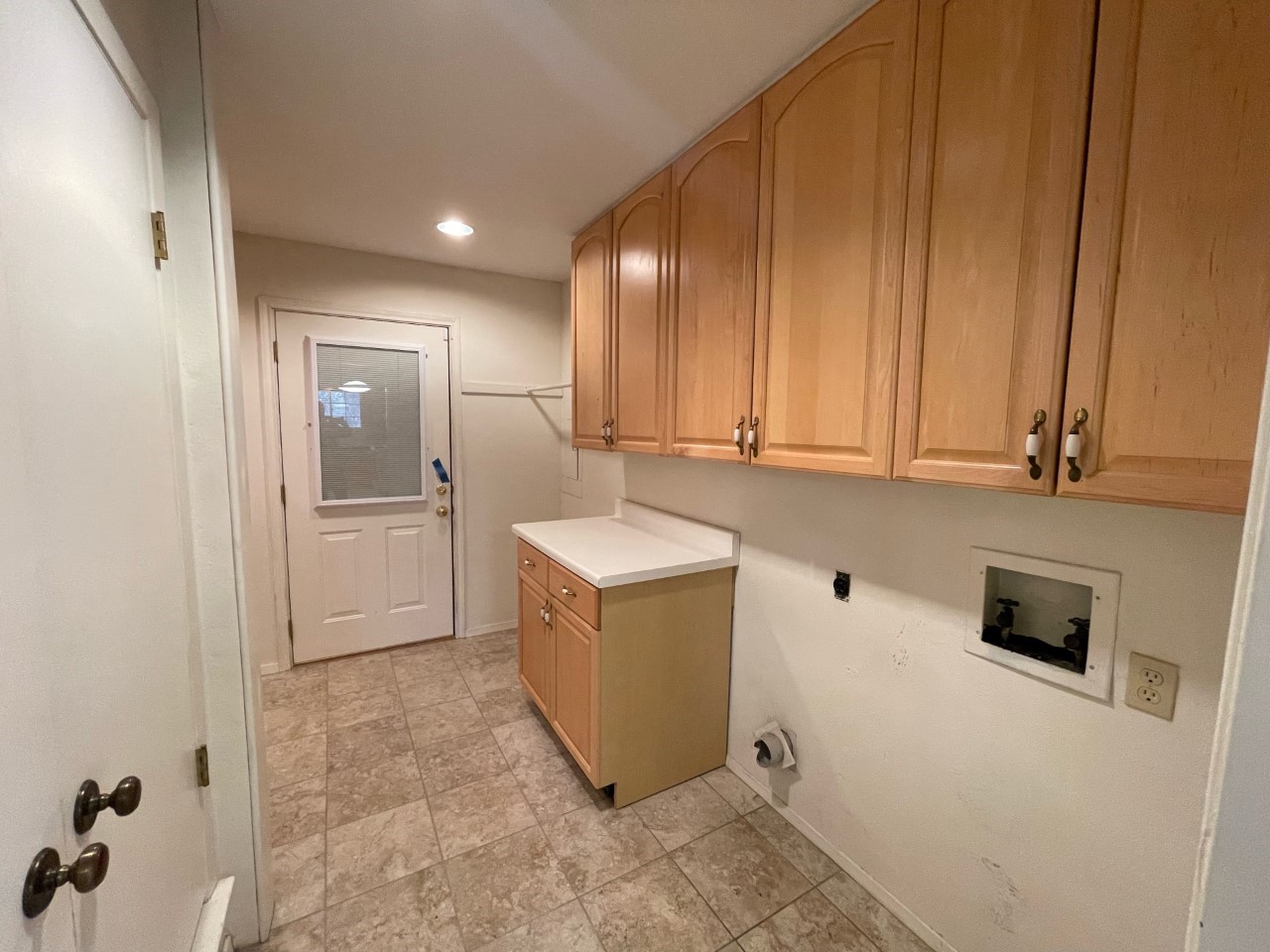 1905 Fox Hill Court Arlington TX 76015