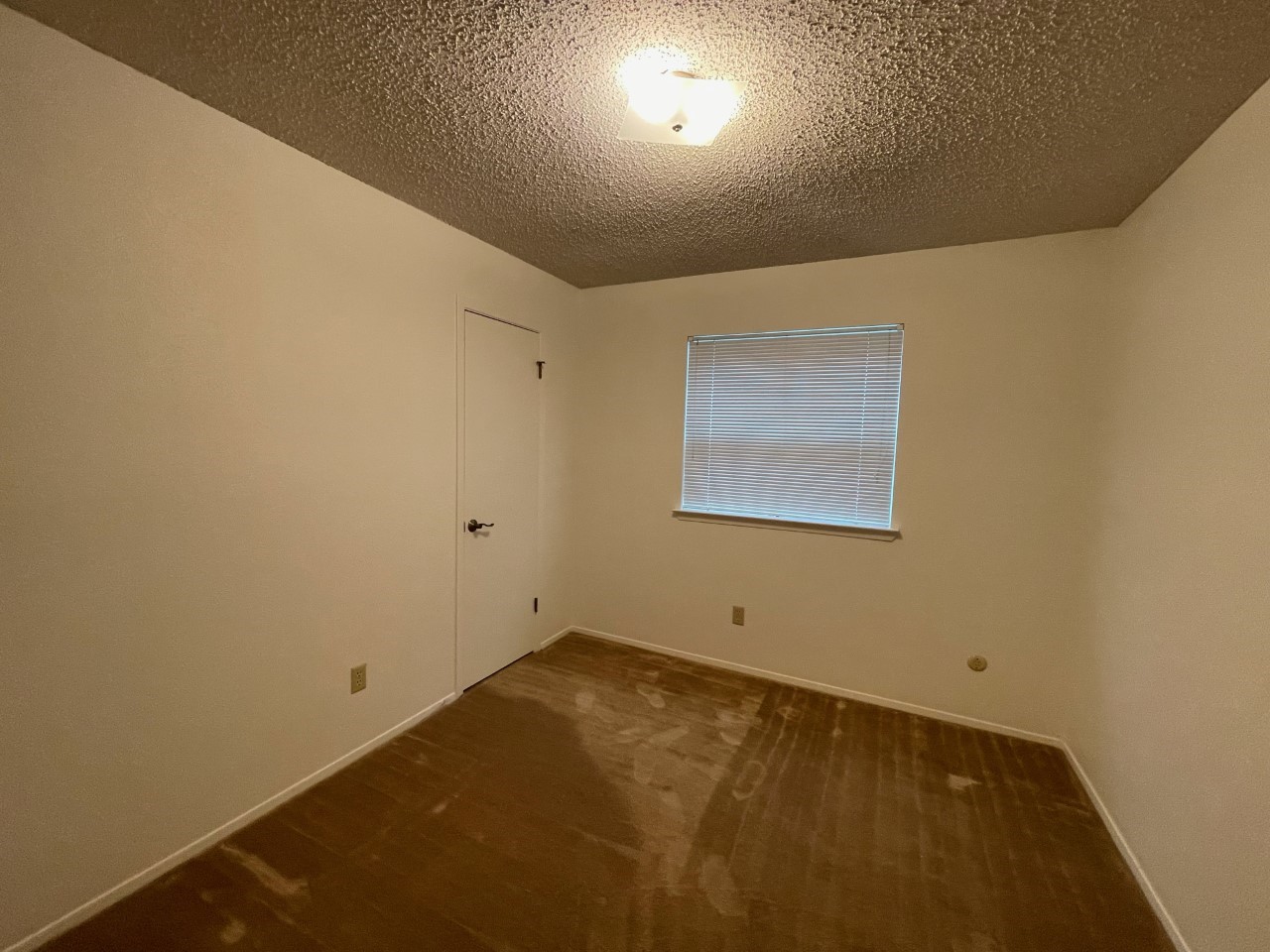 1905 Fox Hill Court Arlington TX 76015