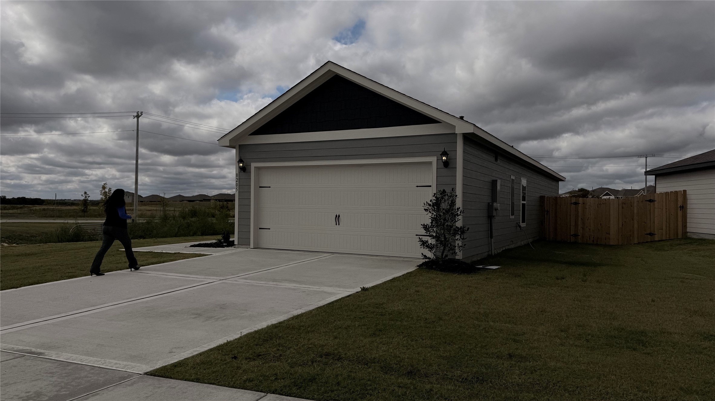 8205 White Wolf Trail Ponder TX 76259