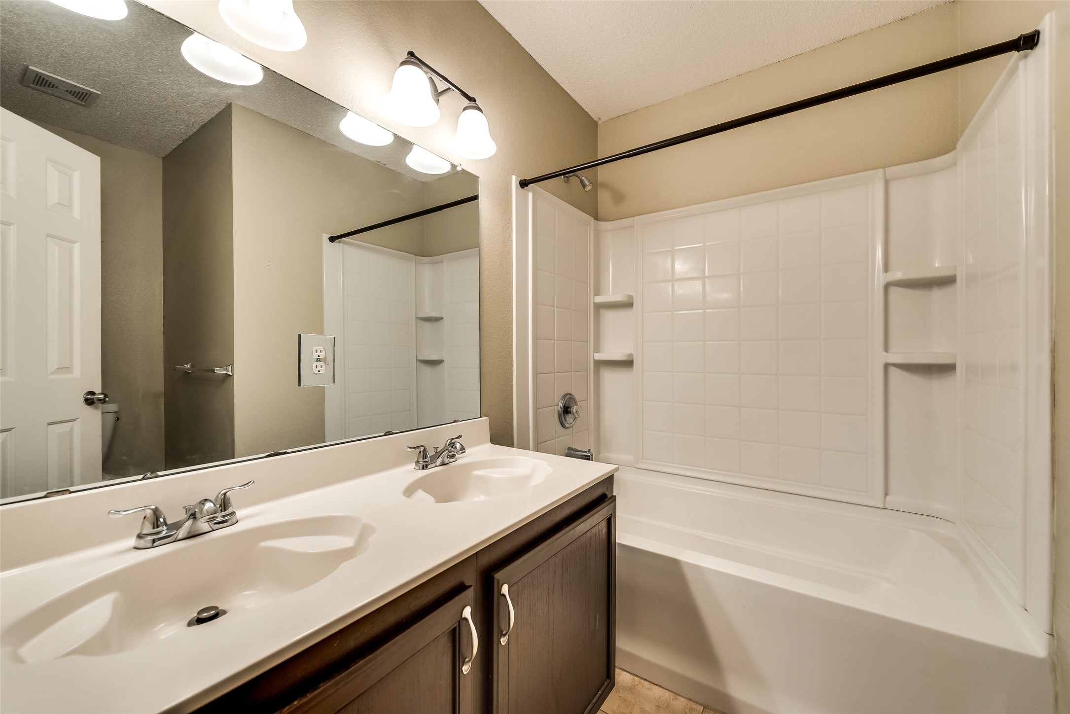 716 Rainsville Drive Wylie TX 75098