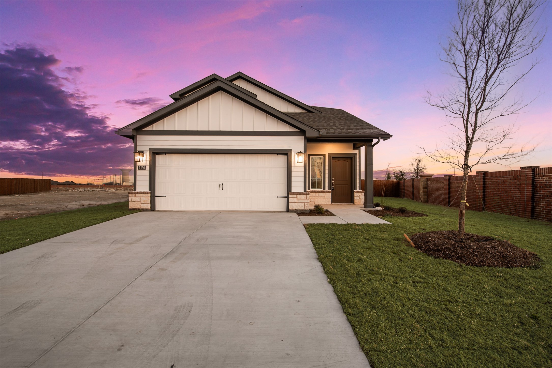 264 Sutter Mill Road Saginaw TX 76131