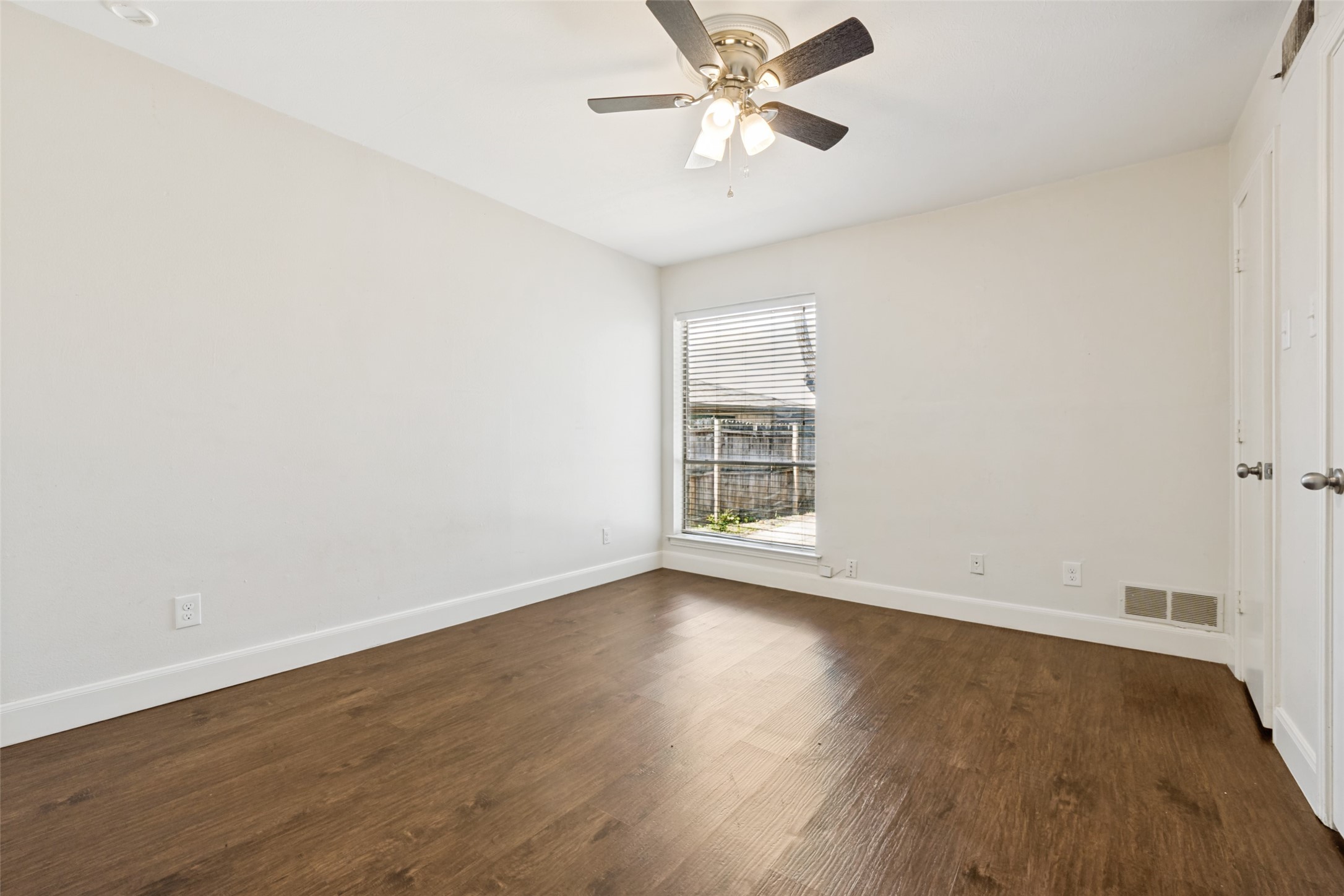 3611 Stables Lane Dallas TX 75229