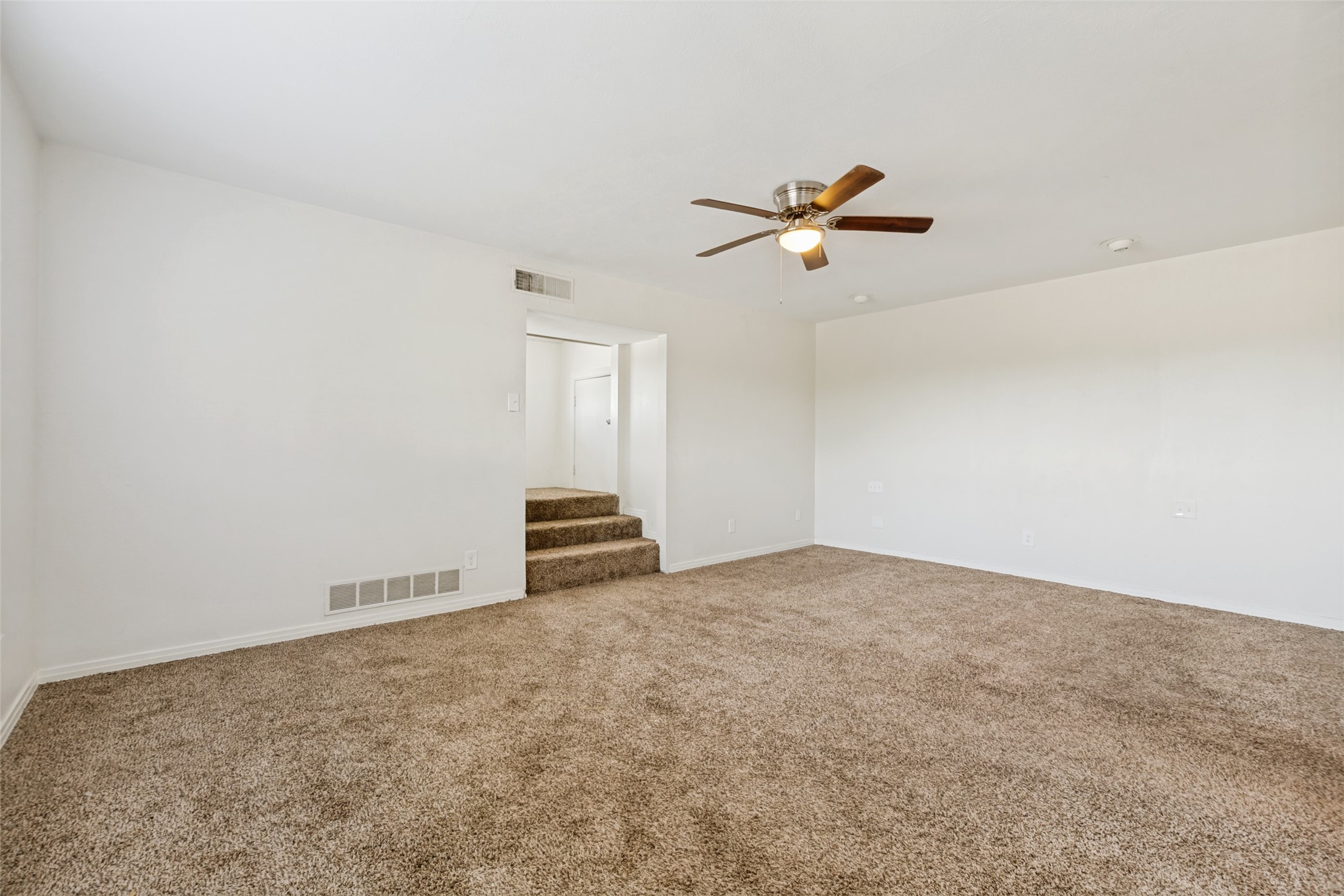 3611 Stables Lane Dallas TX 75229