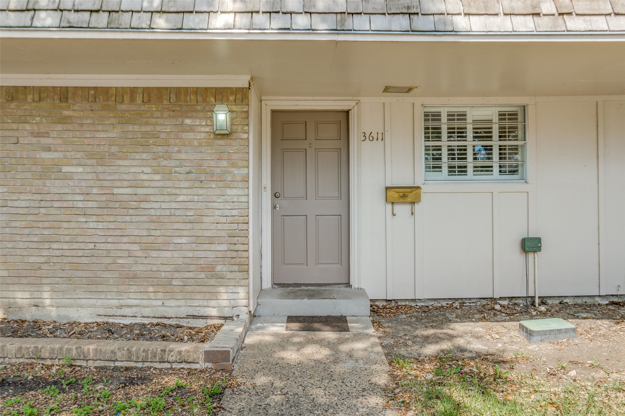 3611 Stables Lane Dallas TX 75229