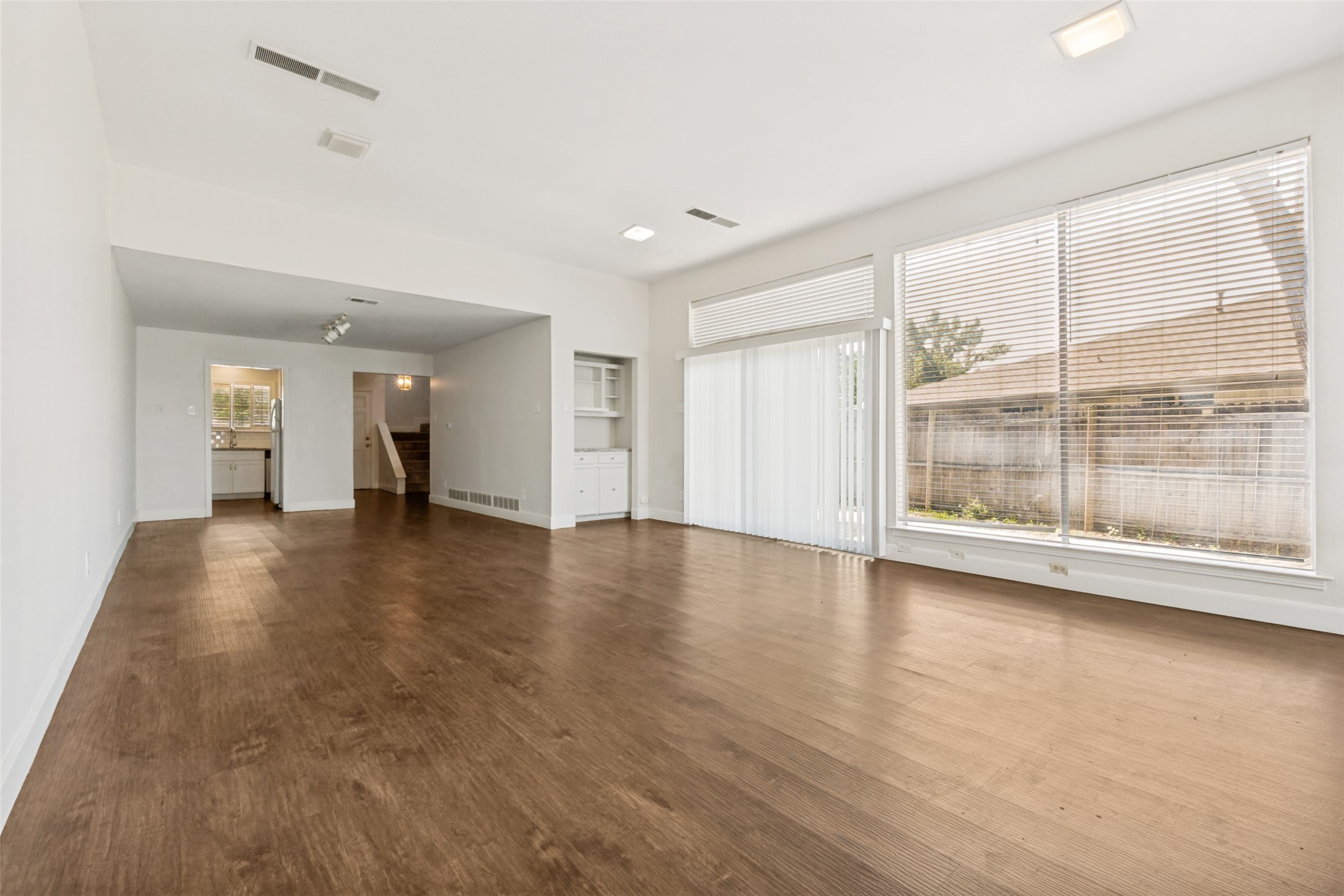 3611 Stables Lane Dallas TX 75229