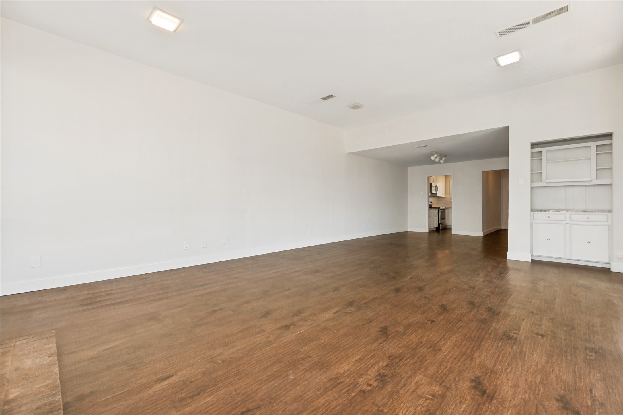 3611 Stables Lane Dallas TX 75229