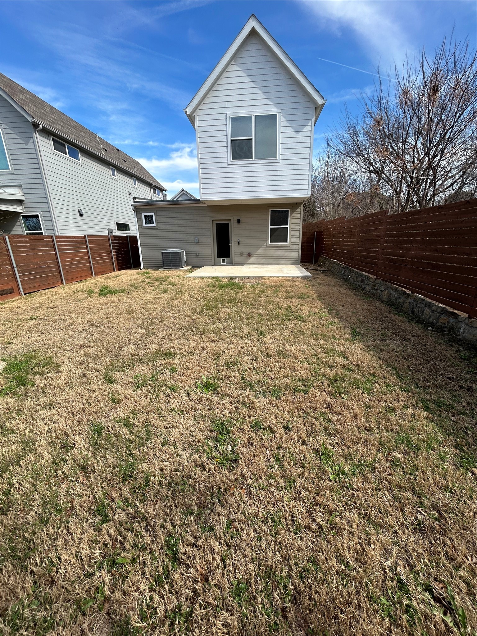 1293 Clifftop Lane Dallas TX 75208