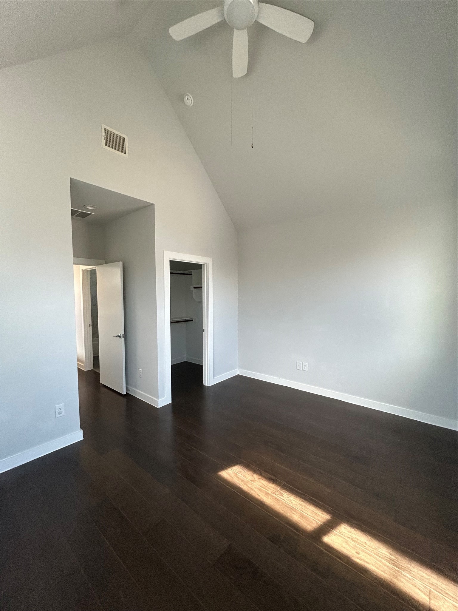 1293 Clifftop Lane Dallas TX 75208