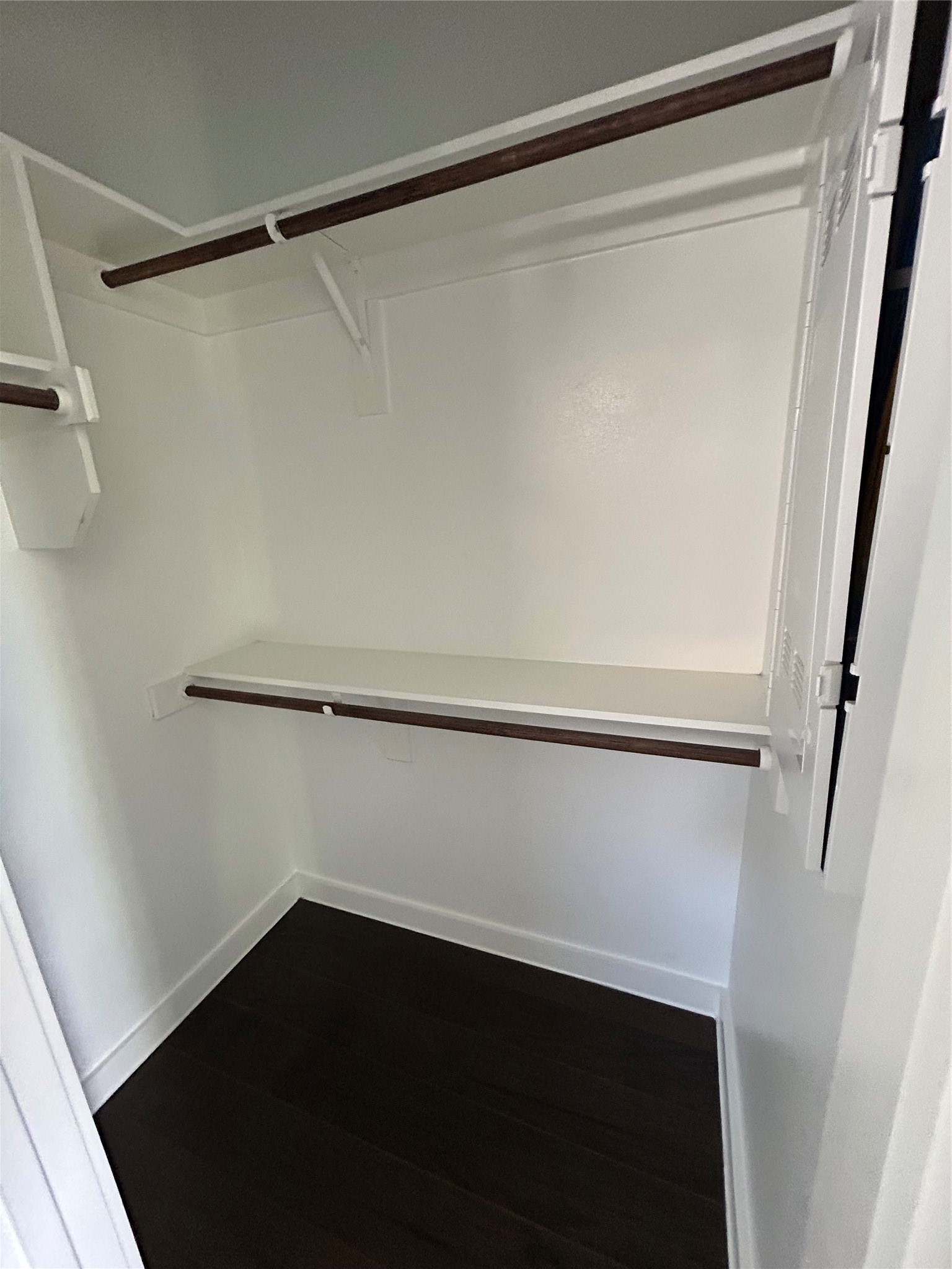 1293 Clifftop Lane Dallas TX 75208