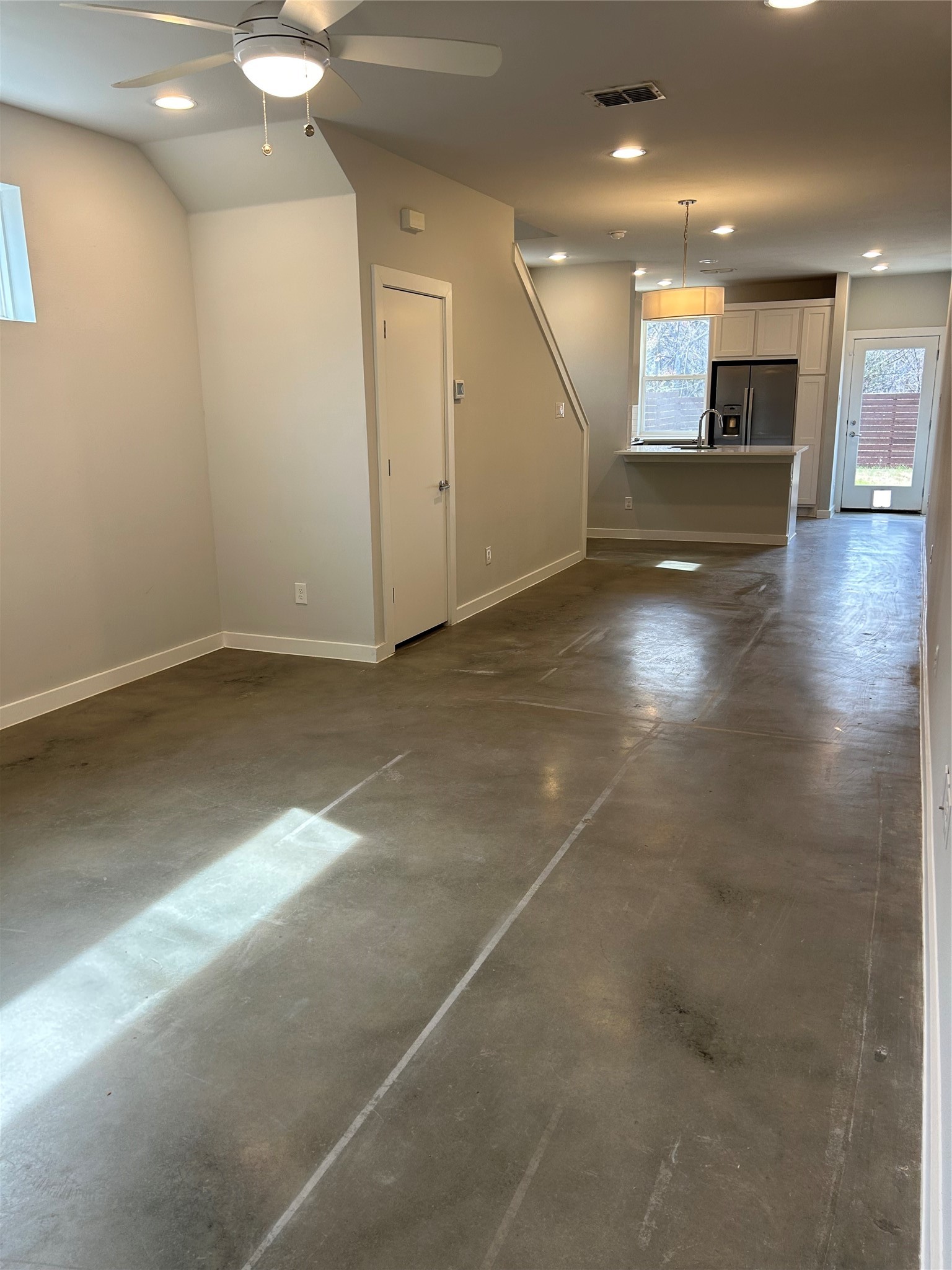 1293 Clifftop Lane Dallas TX 75208