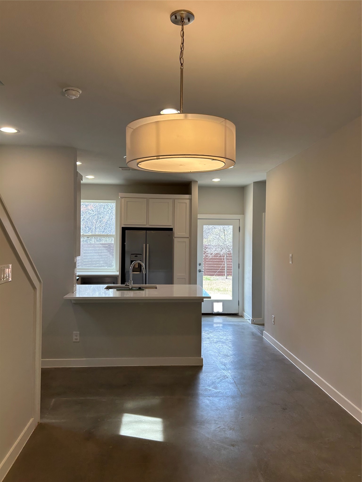 1293 Clifftop Lane Dallas TX 75208