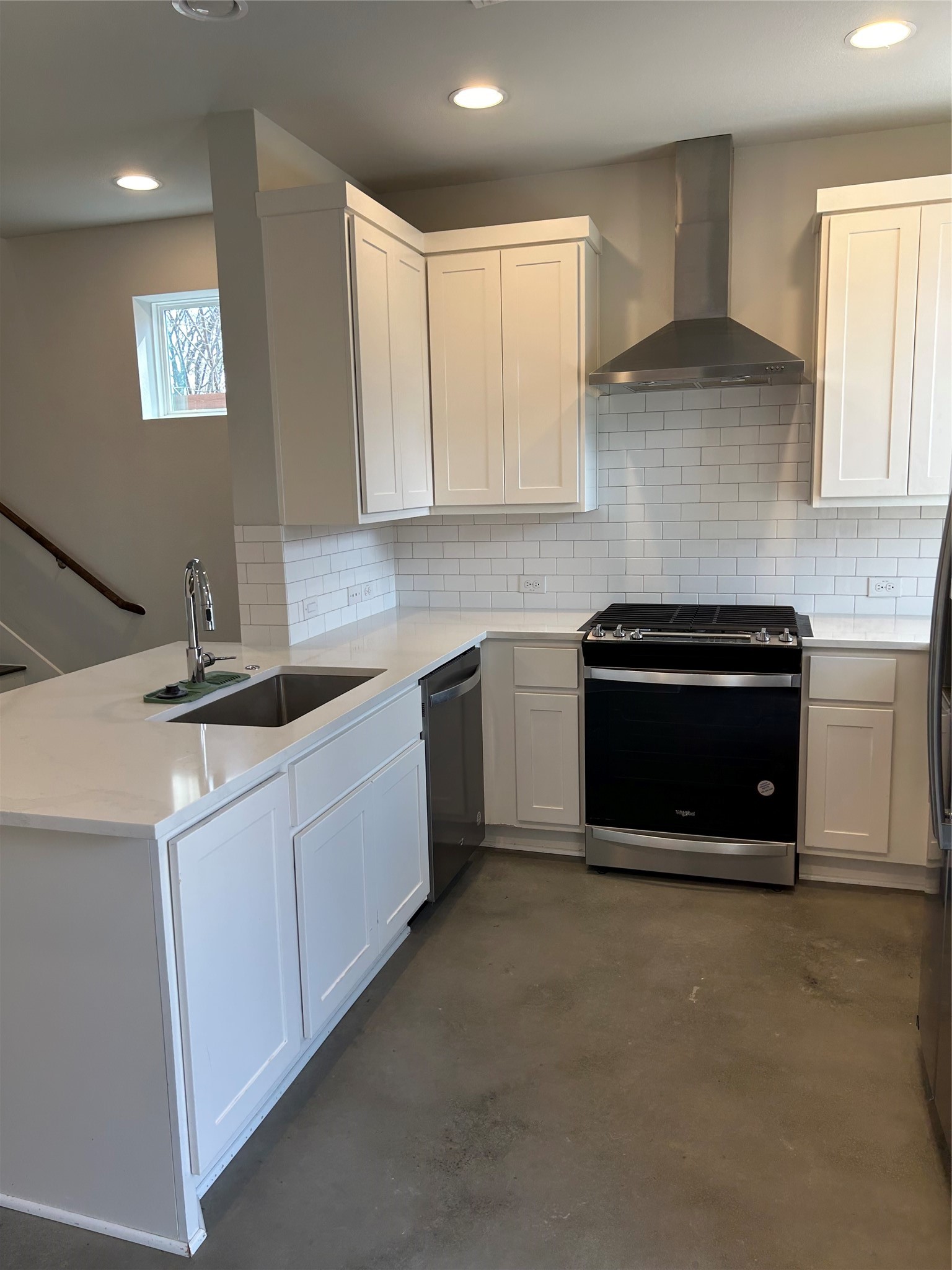 1293 Clifftop Lane Dallas TX 75208