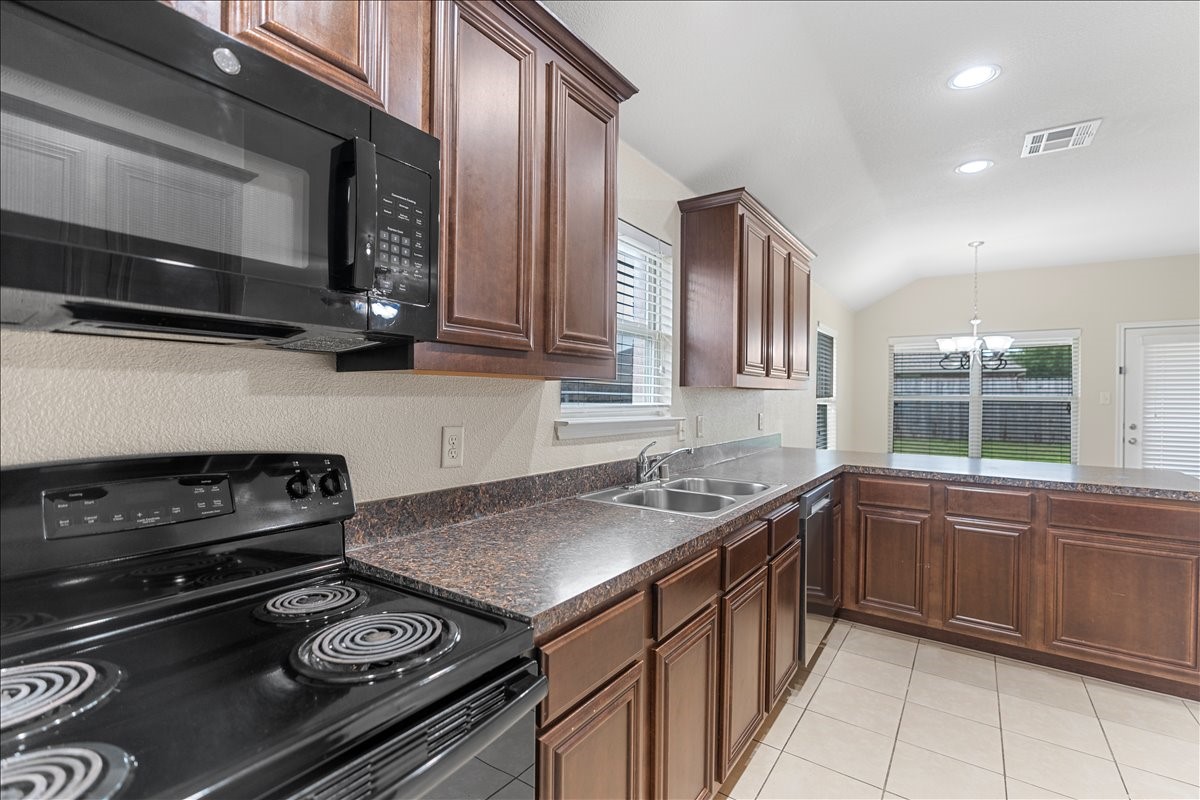 2035 Karsen Lane Heartland TX 75126
