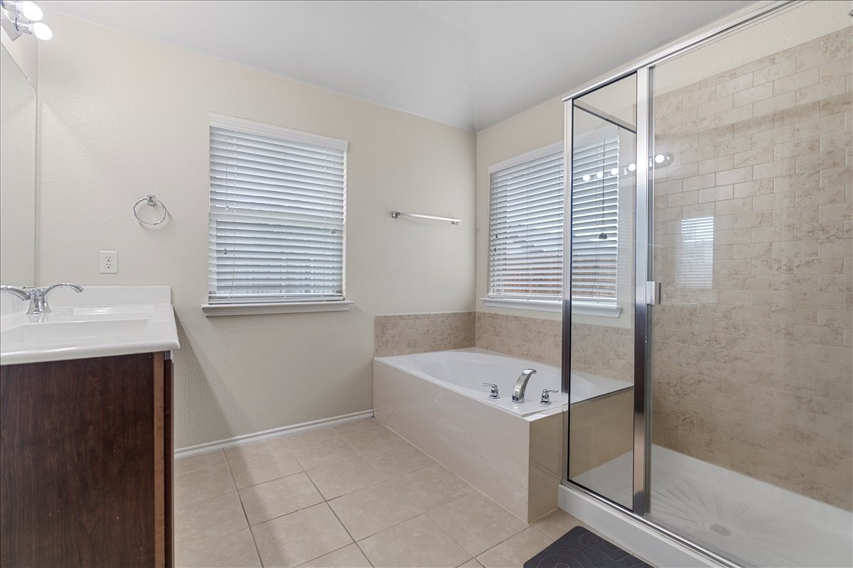 2035 Karsen Lane Heartland TX 75126