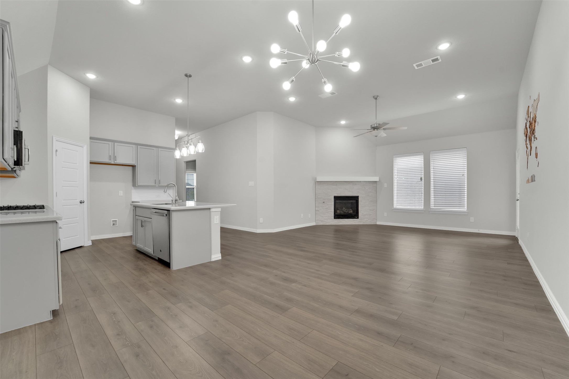 2514 Vera Way Garland TX 75042