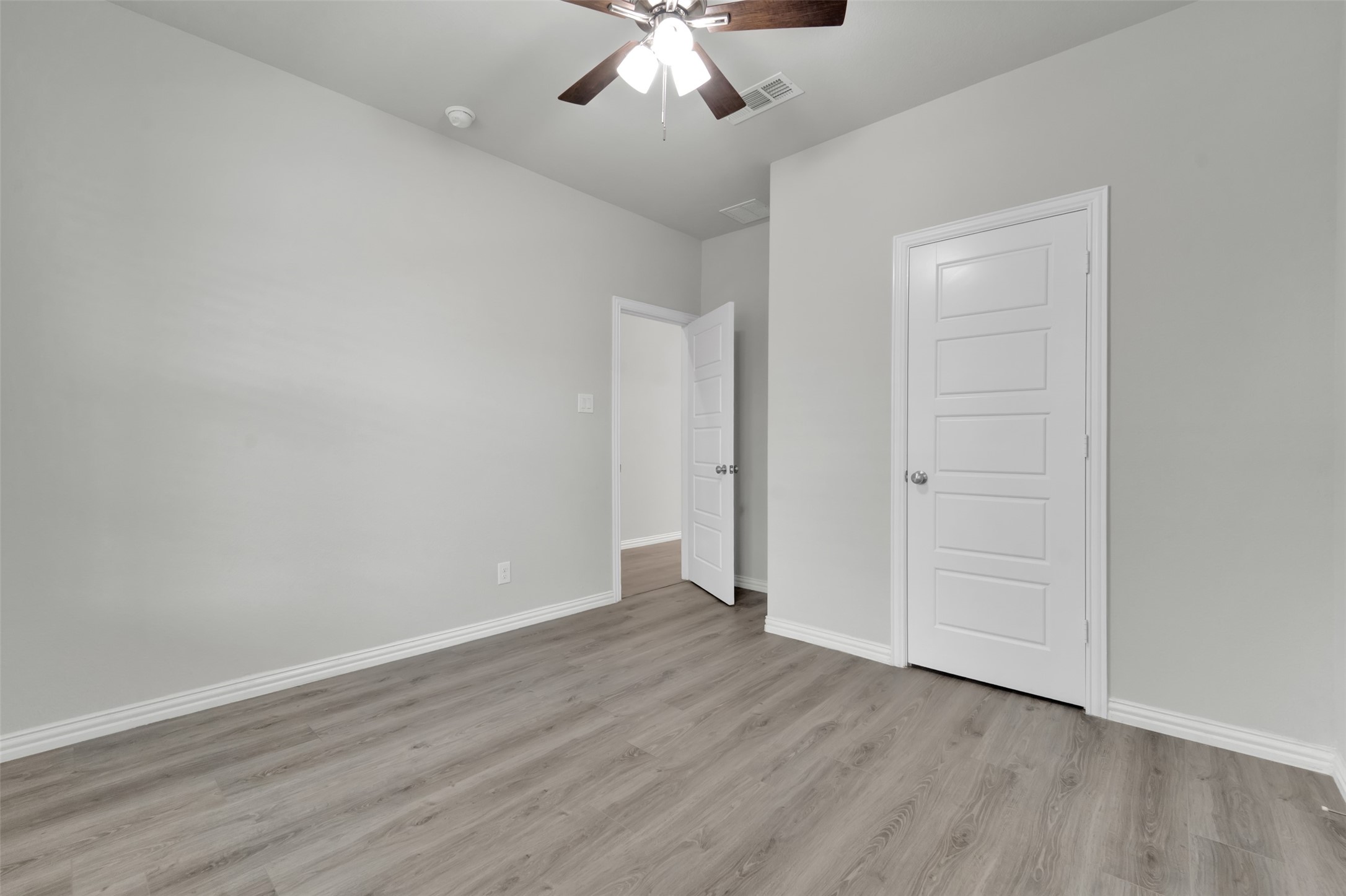 2514 Vera Way Garland TX 75042