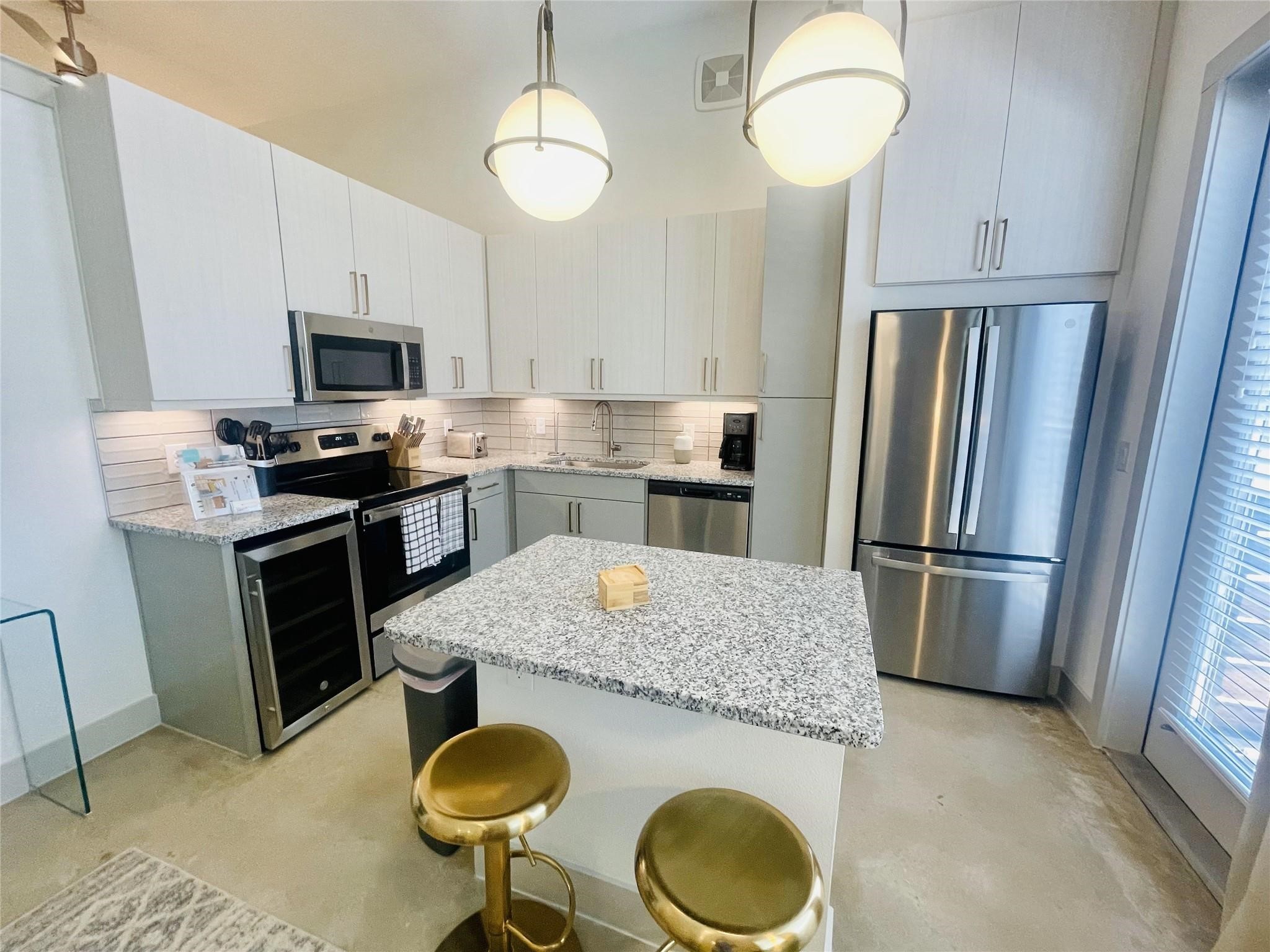 13701 Montfort Drive Dallas TX 75240