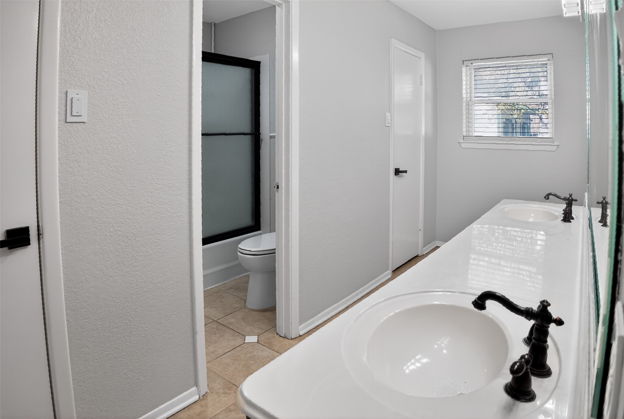 6425 Heidelburg Court North Richland Hills TX 76180