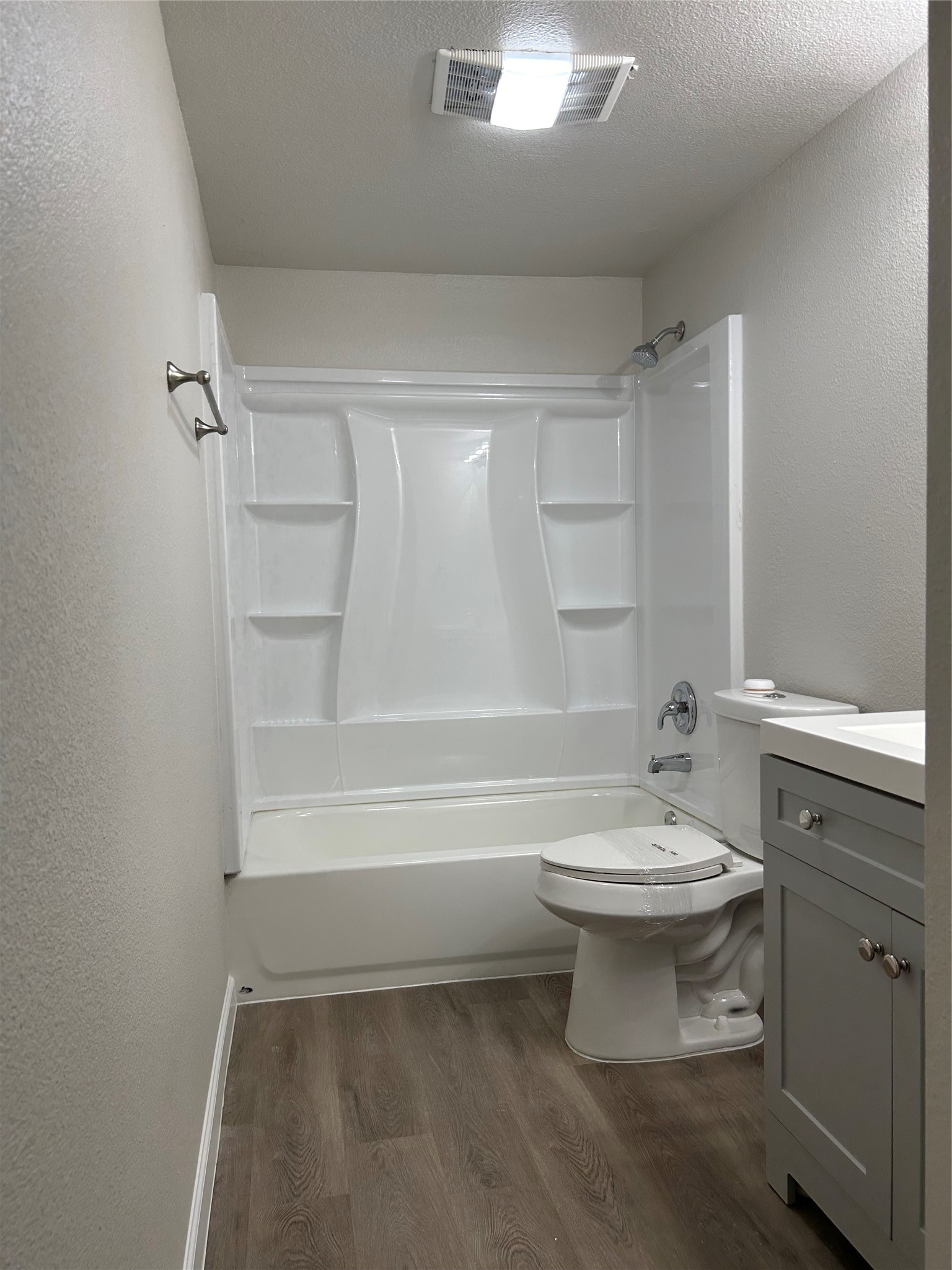 407 N Justin Avenue Dallas TX 75211