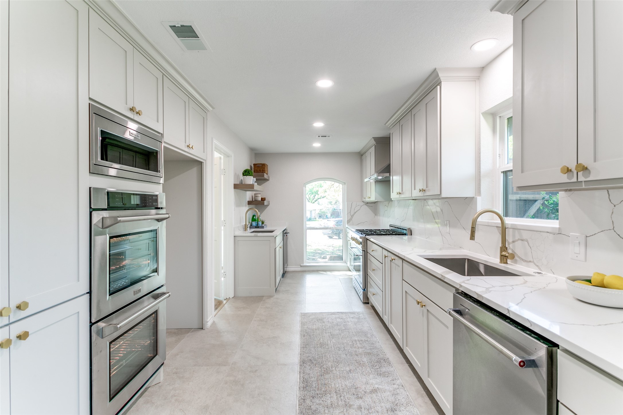 17402 Oakington Court Dallas TX 75252